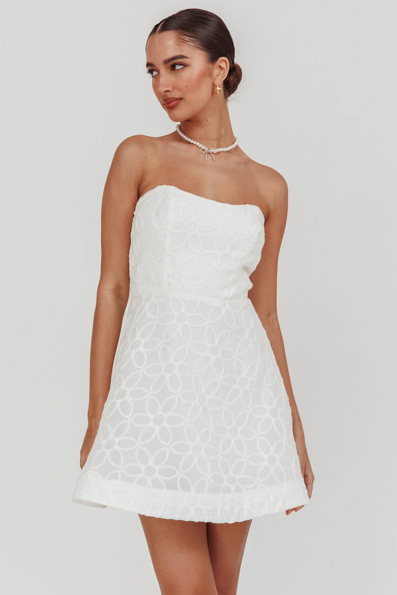 Adrianna Pointed Sweetheart Mini Dress White - Image 5