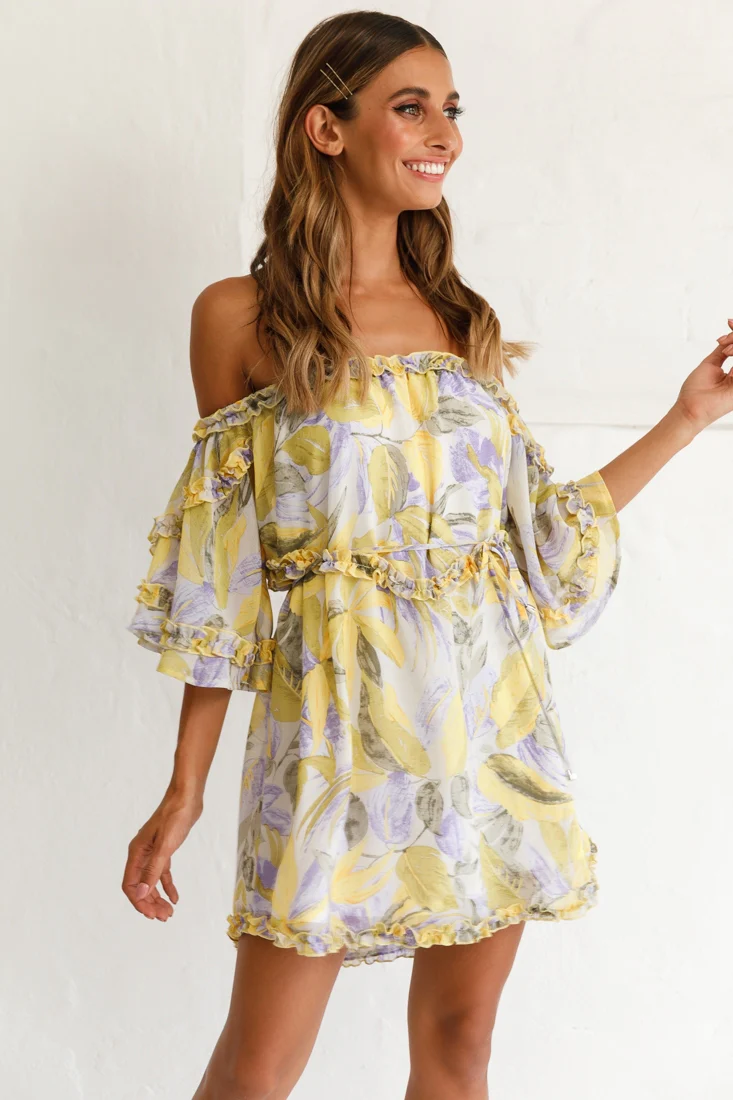 Adriel Off-Shoulder Frill Detail Dress Leaf Print White/Yellow - Image 7