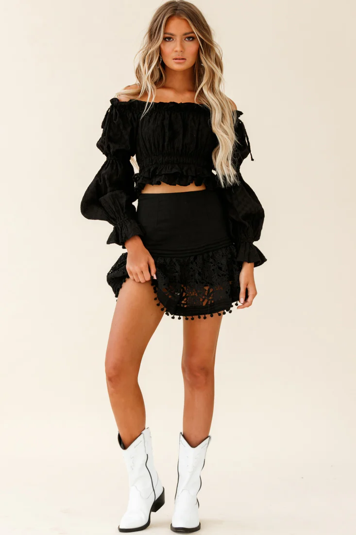 Adrielle Lace Detail Fluted Hem Mini Skirt Black - Image 3