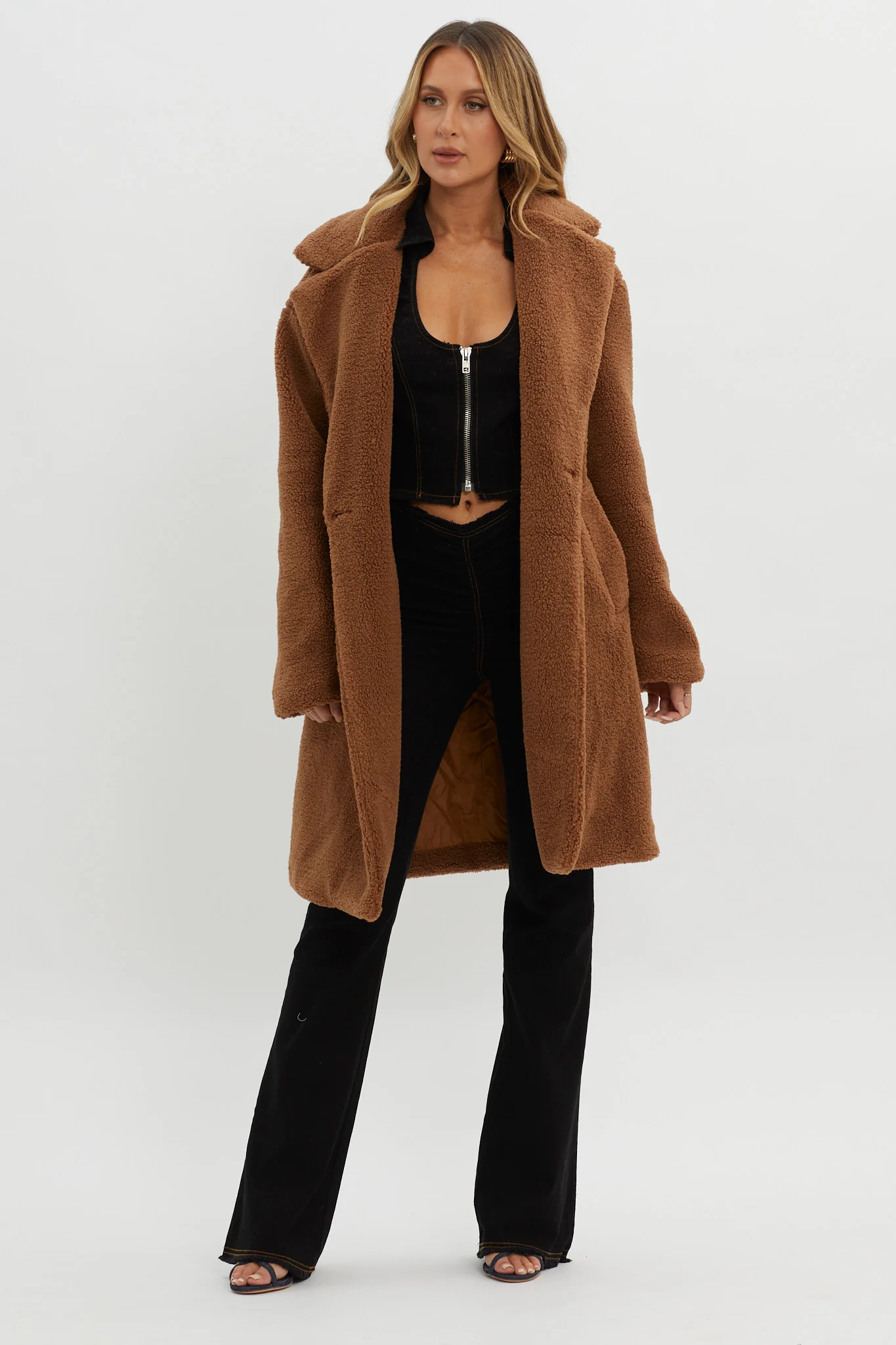 Alaska Long Side Pocket Coat Mocha - Image 4