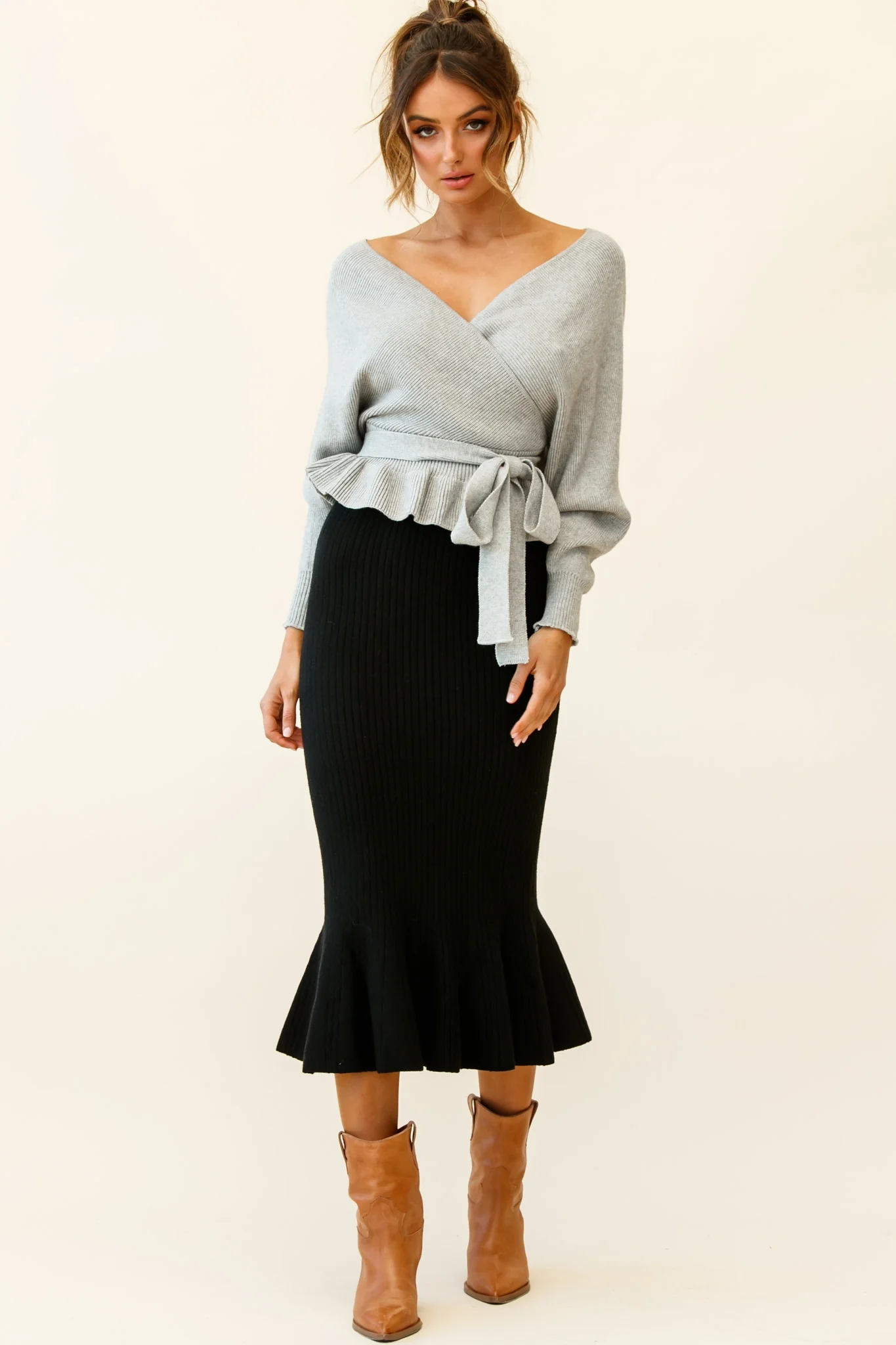 Amara Long Sleeve Knit Top Grey - Image 2