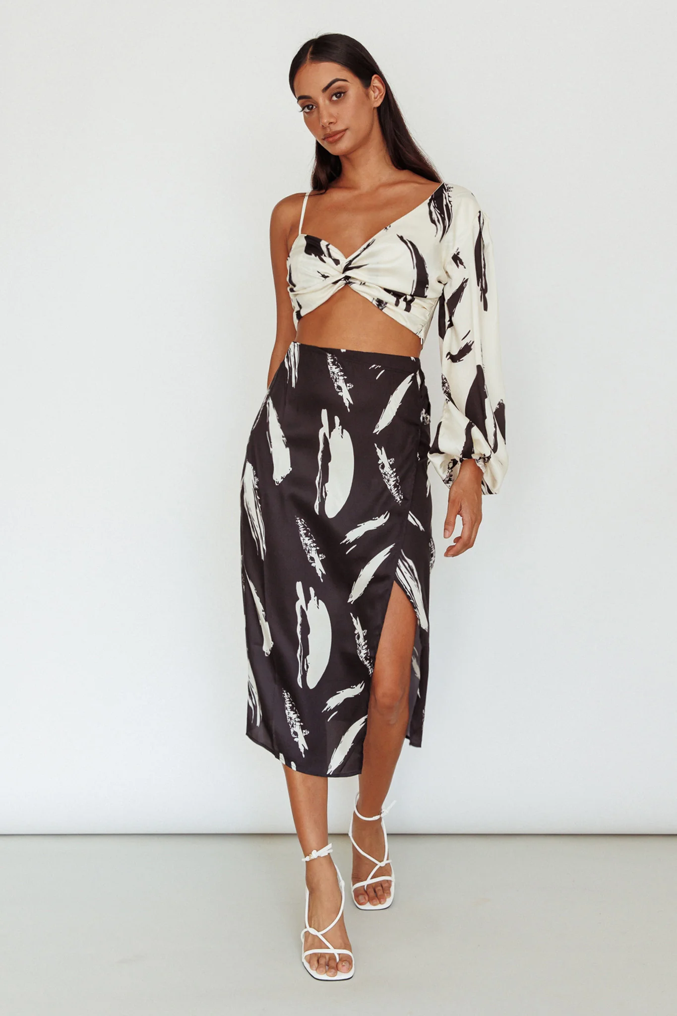 Amina Split Midi Skirt Printed Black - Image 5