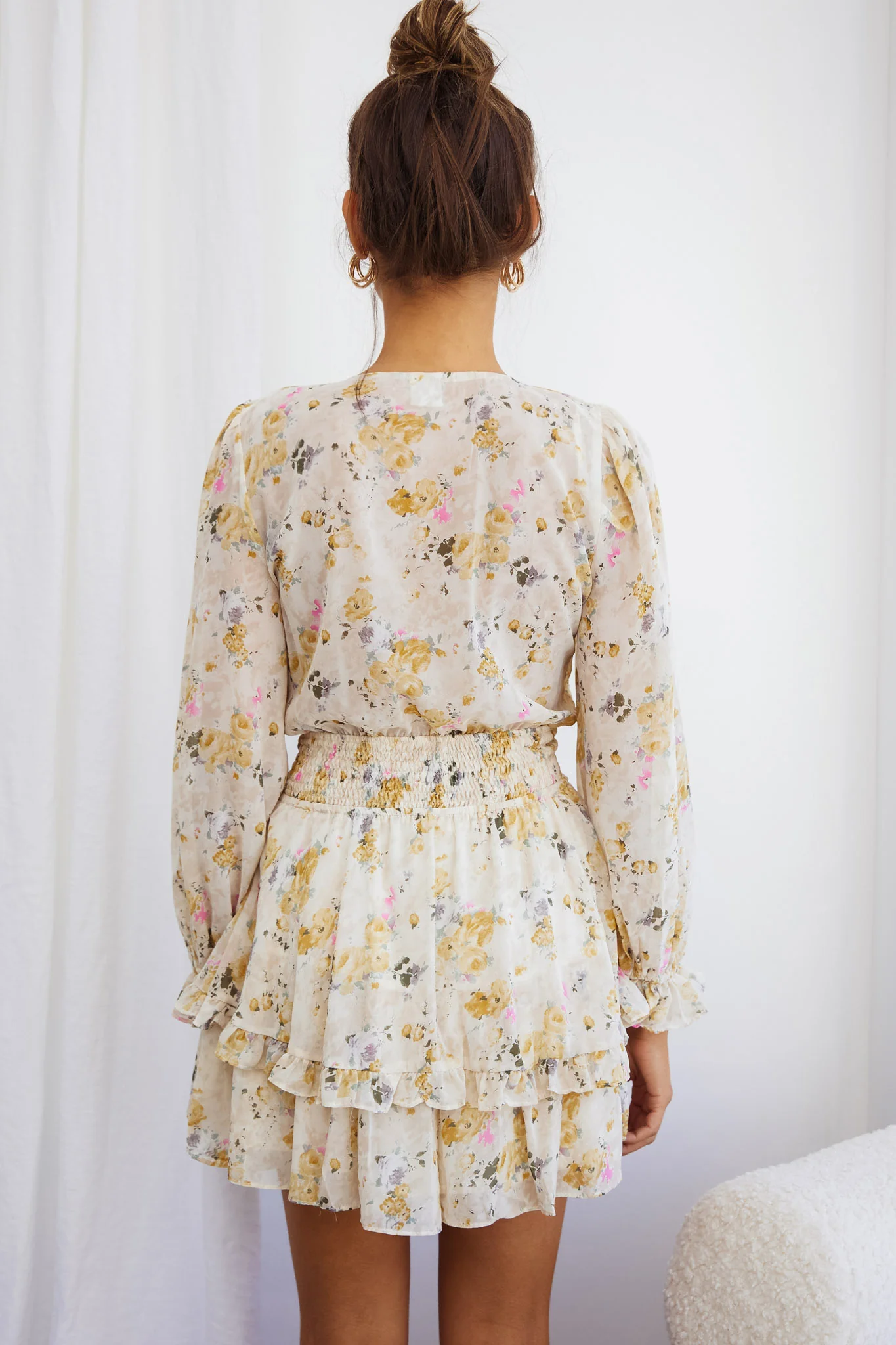 Anthea Bow-Tie Front Layered Frill Dress Vintage Floral Print Beige - Image 5