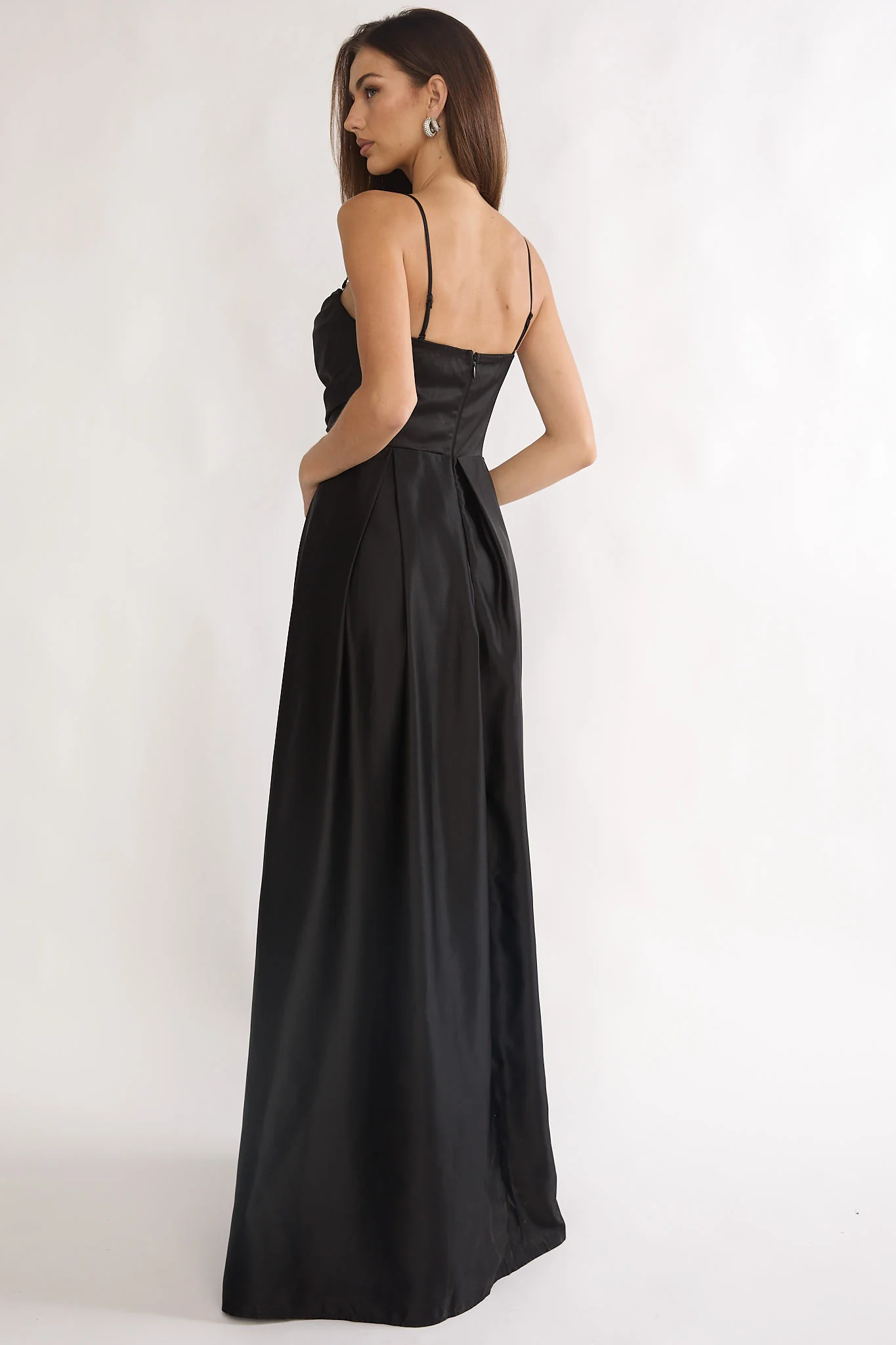 Asterelle Pleated Gathering Maxi Dress Black - Image 2