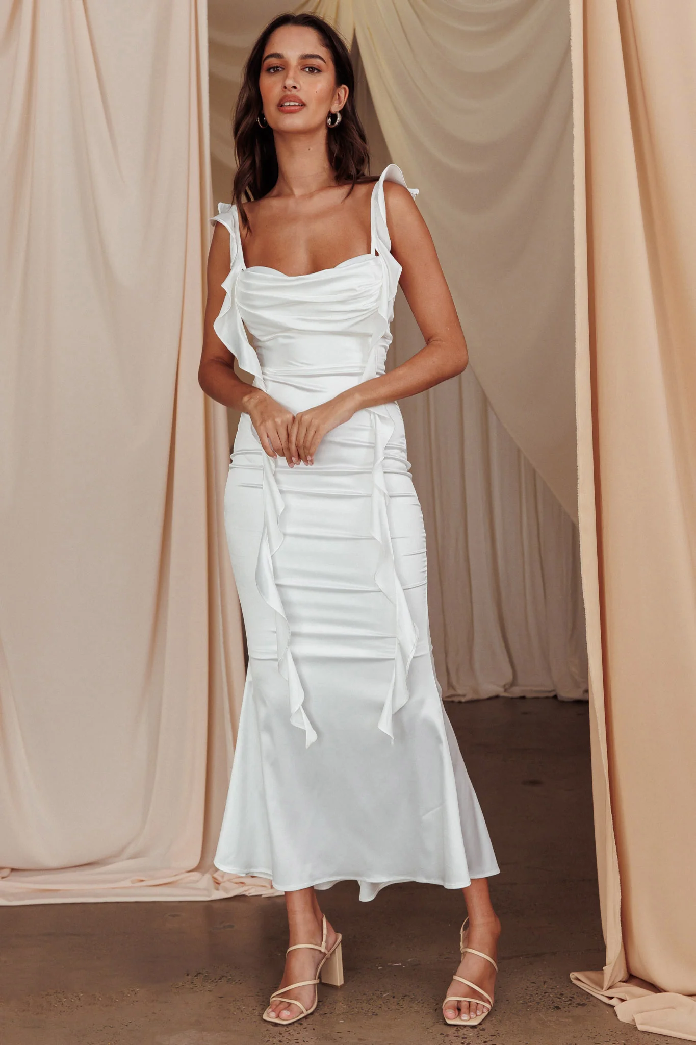 Blushing Ruffle Trim Midi Dress Oyster - Image 3