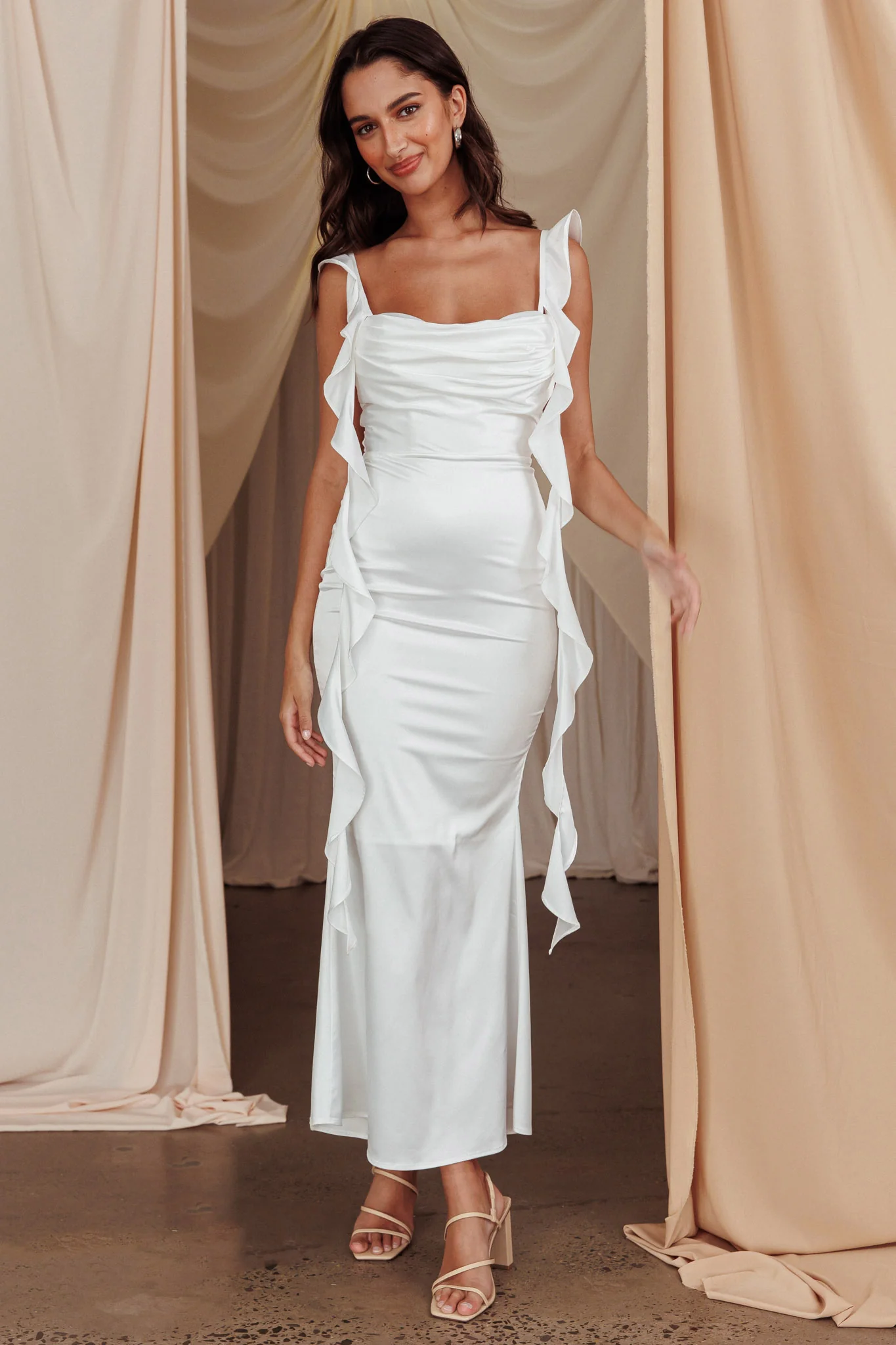 Blushing Ruffle Trim Midi Dress Oyster - Image 5