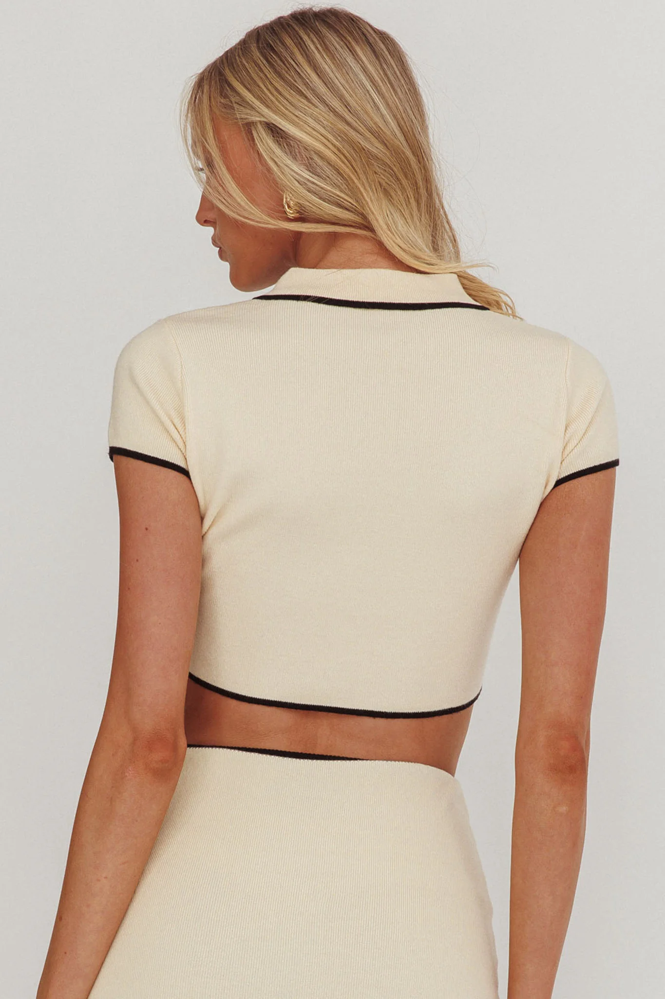 Caelia Collared Knit Crop Top Cream - Image 3