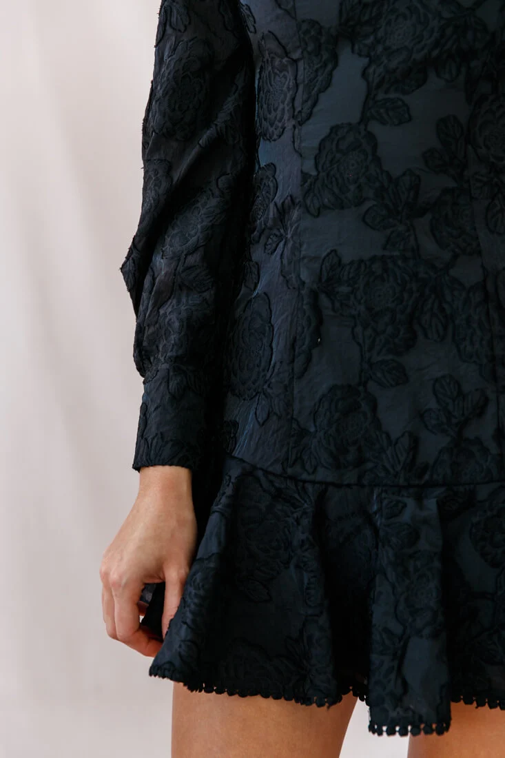 Camellia Open Back Cuff Sleeve Dress Black - Image 4