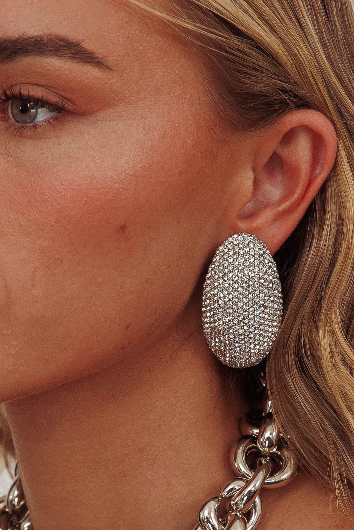 Candice Oval Cabochon Earrings Silver Diamante - Image 3