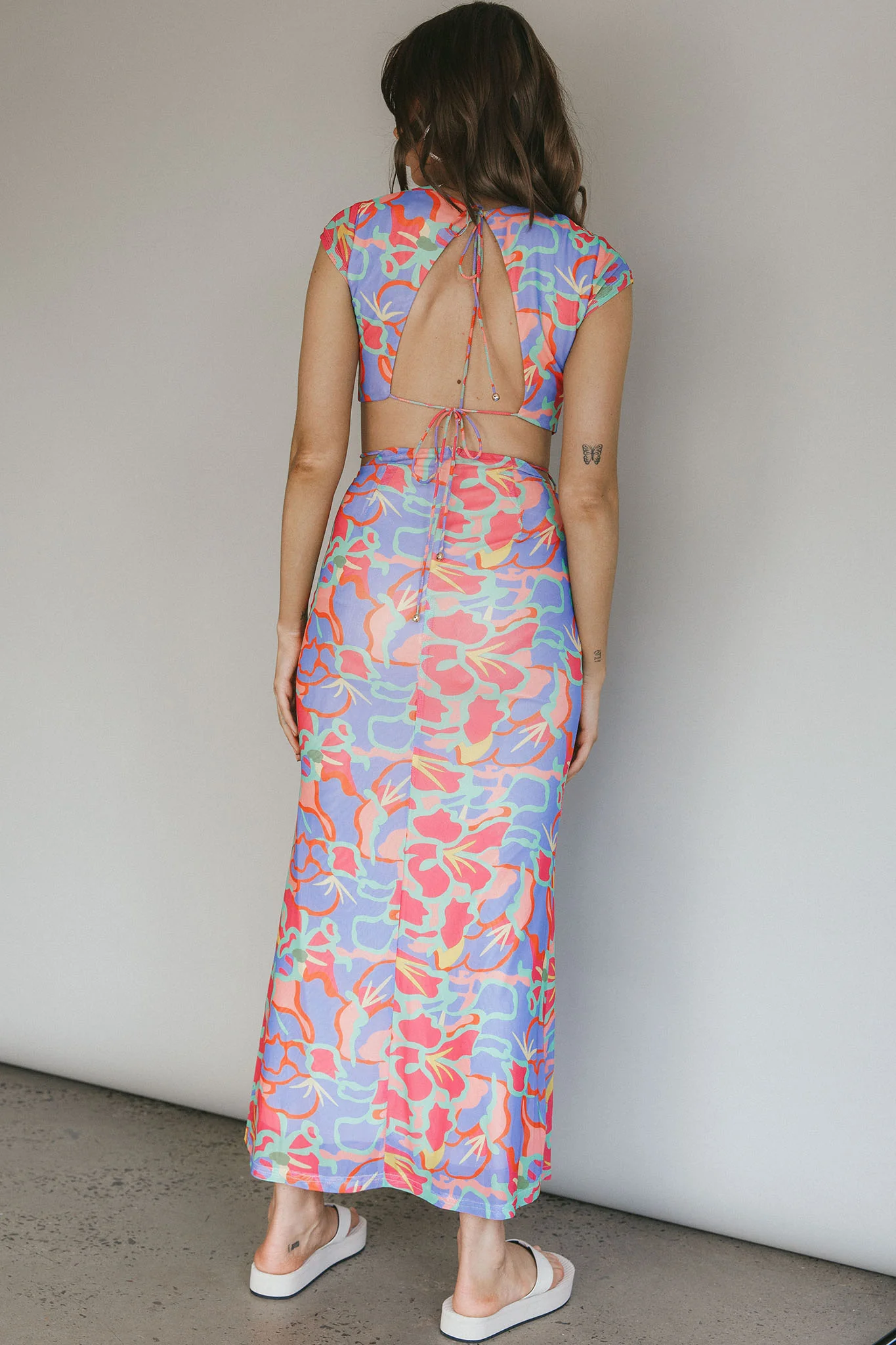 Capri Cap Sleeve String Maxi Dress Blue/Red - Image 6