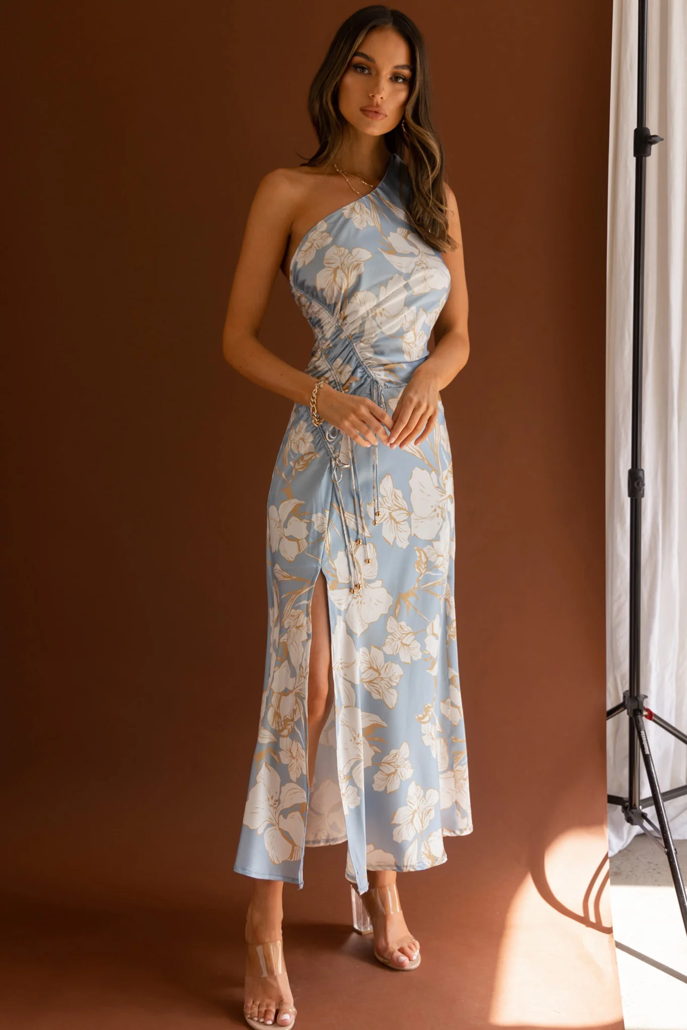 Casa Del Mar One-Shoulder Ruched Midi Dress Floral Blue - Image 3