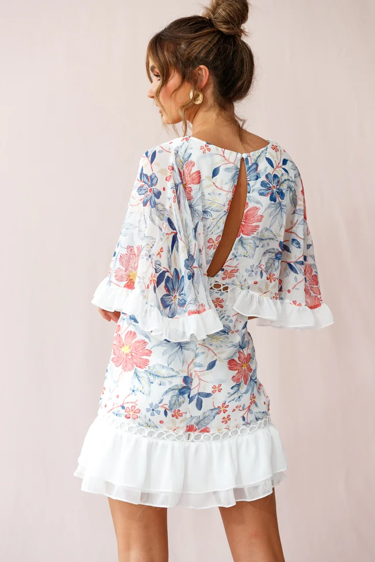 Caspar Batwing Floral Dress White - Image 3