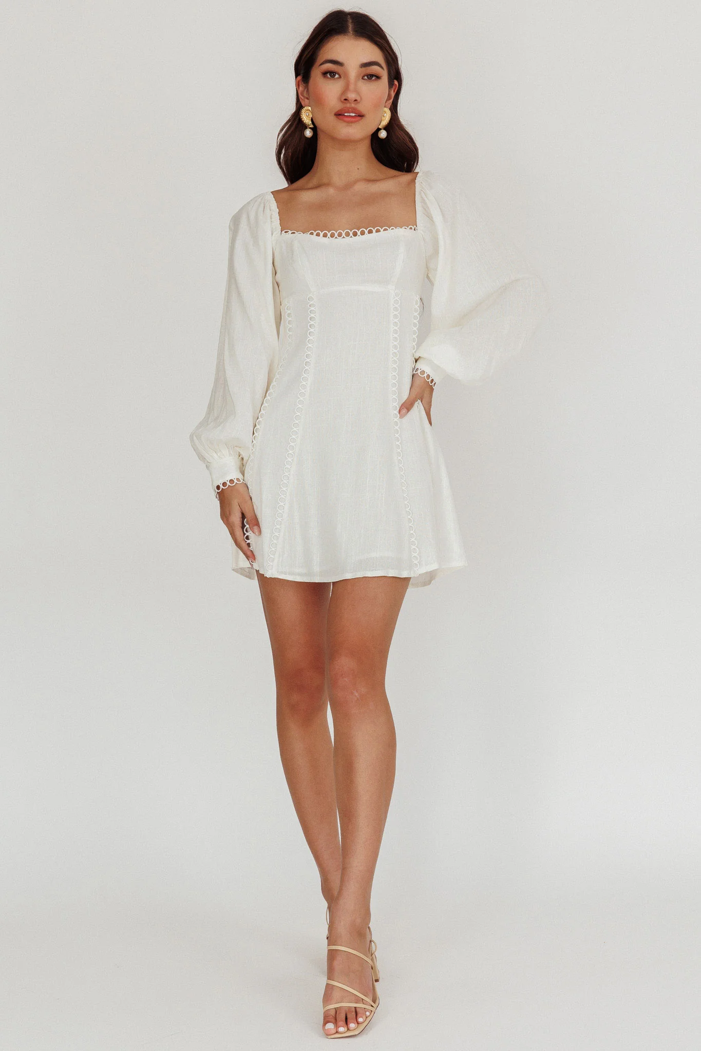 Chamberlain Balloon Sleeves Mini Dress White - Image 4