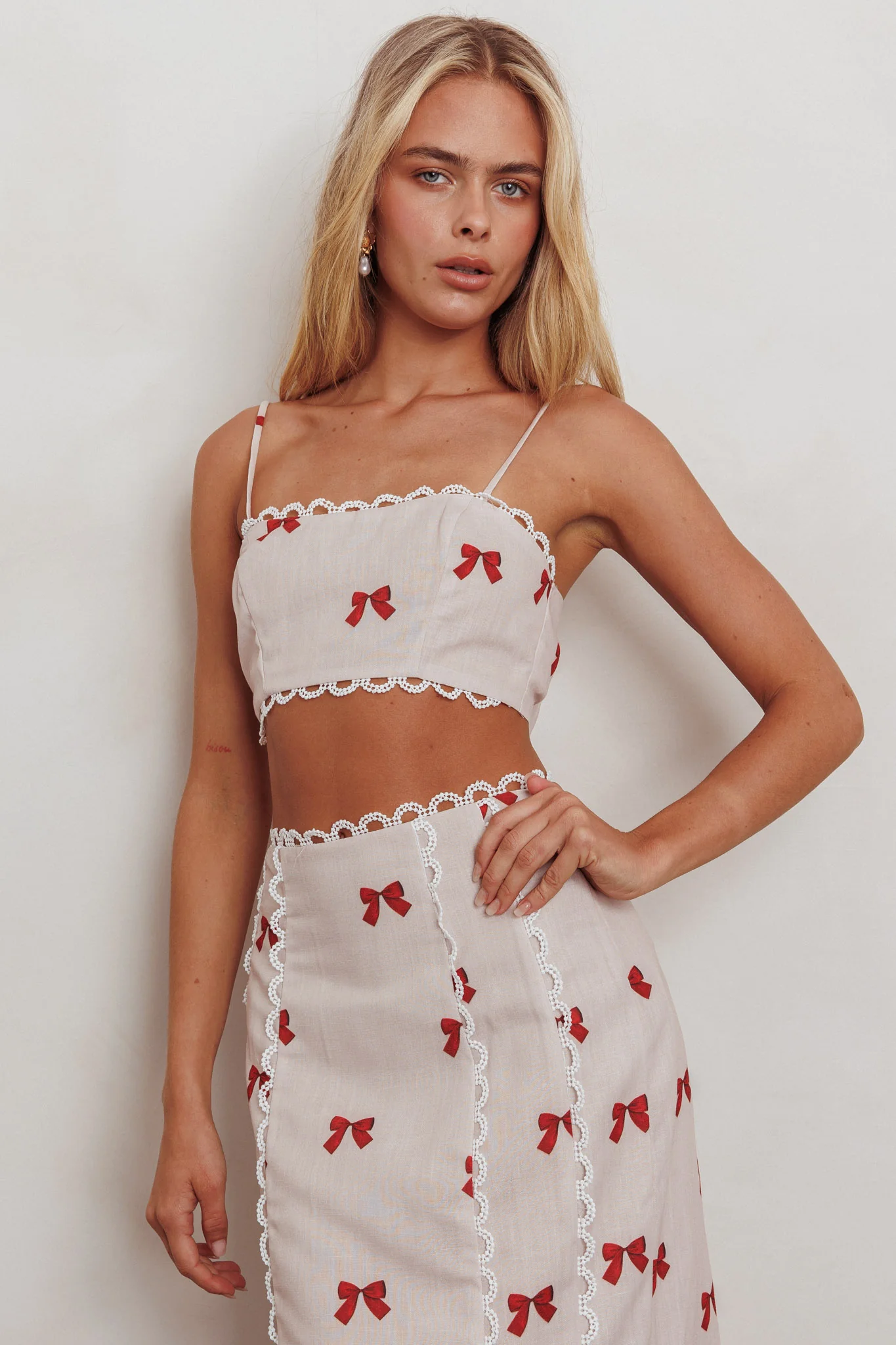 Chamberlain Scallop Trim Maxi Skirt Red Bow - Image 2