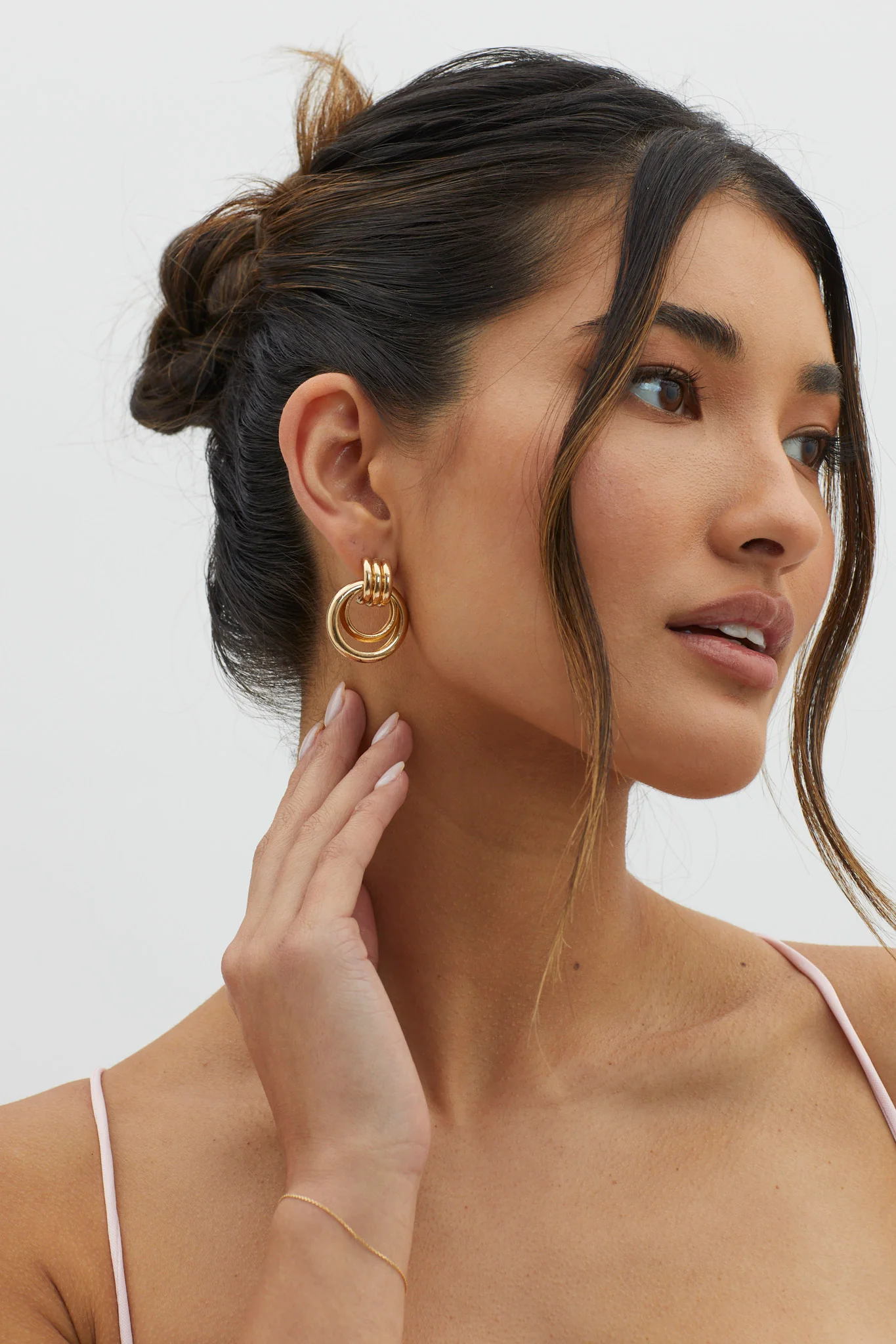 City Light Round Stud Earrings Gold - Image 2