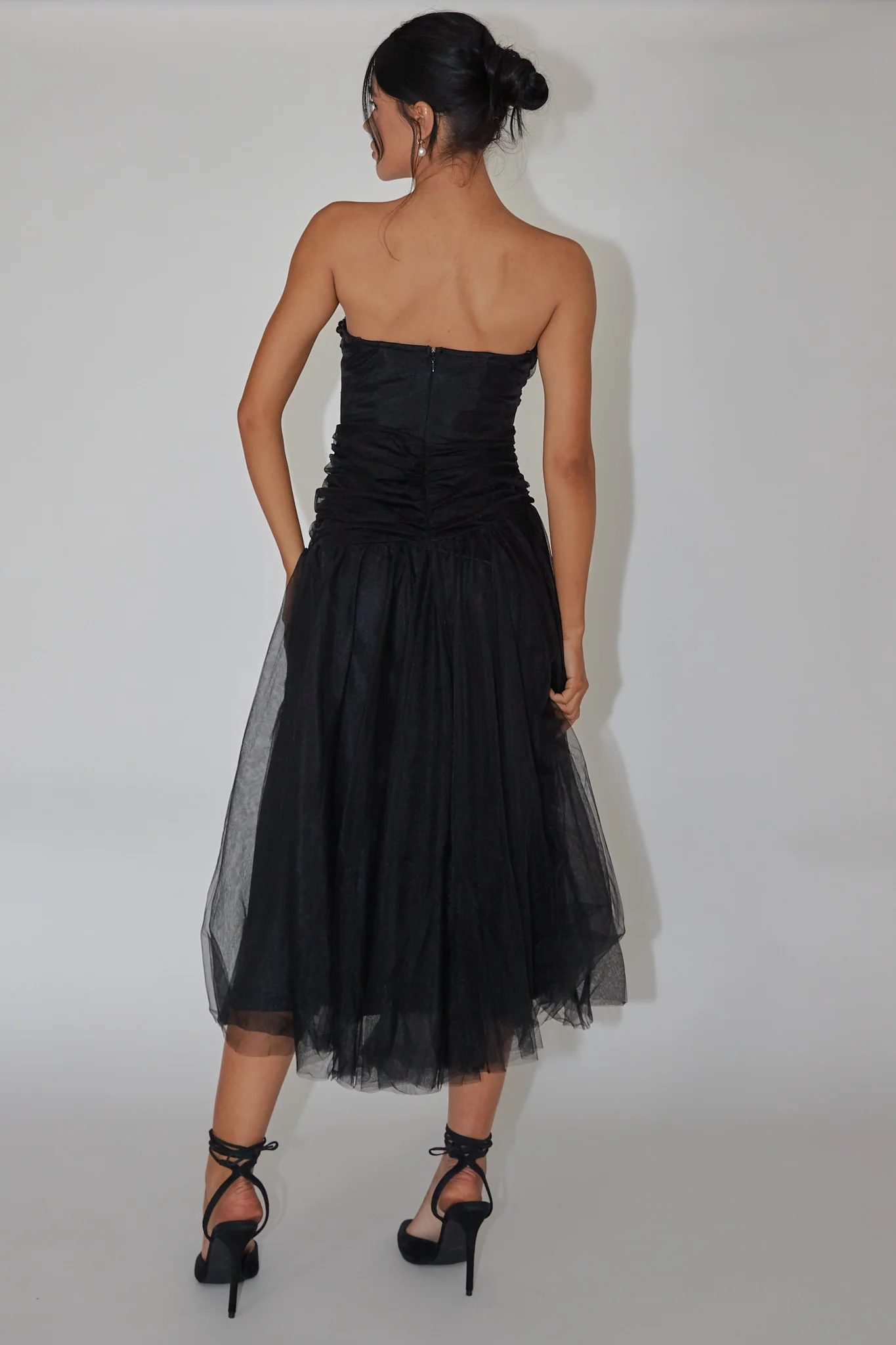 Daphnie Drop Waist Tulle Midi Dress Black - Image 3