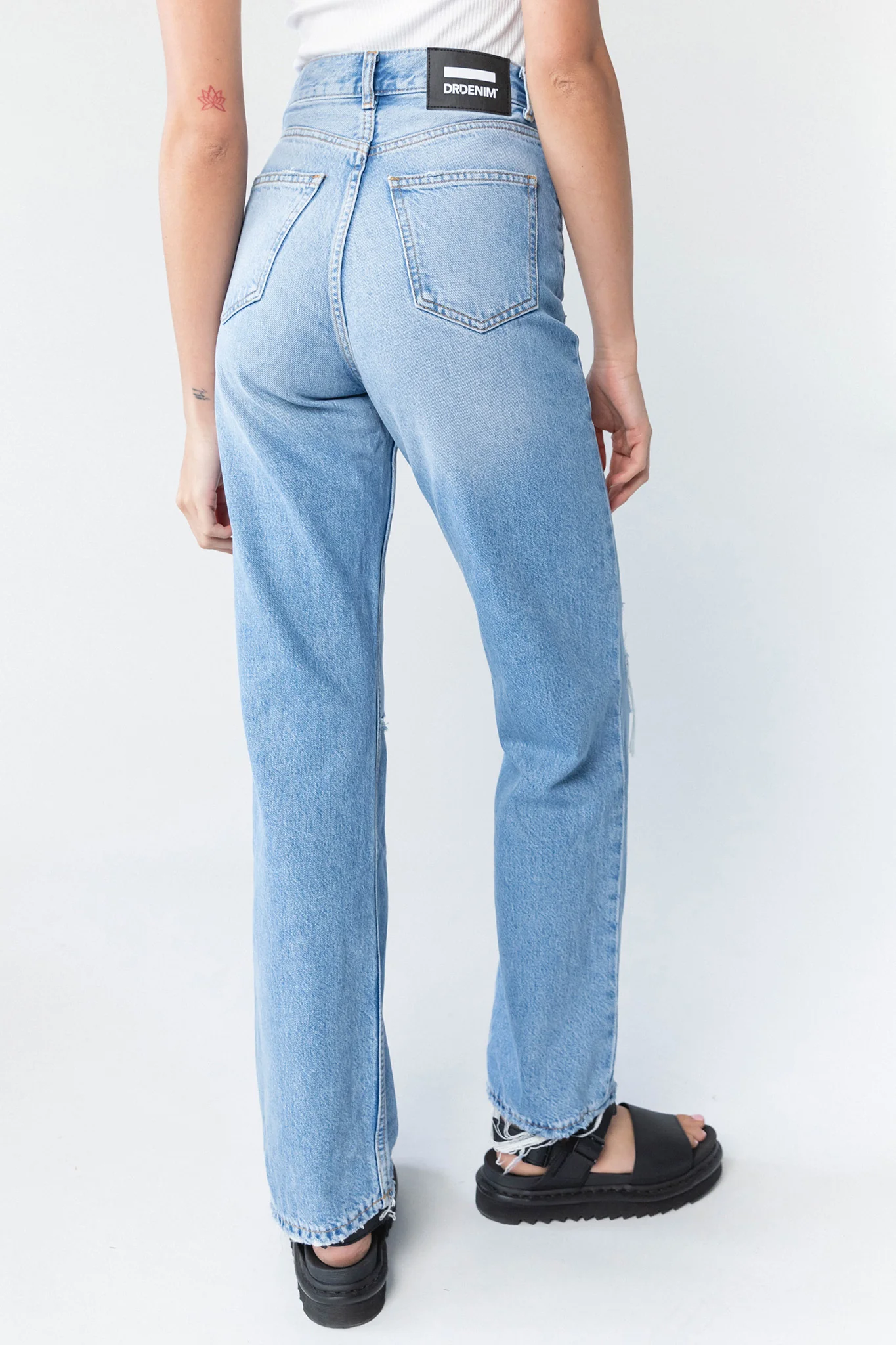 DR DENIM Echo Jeans Empress Sky Blue Rip - Image 3