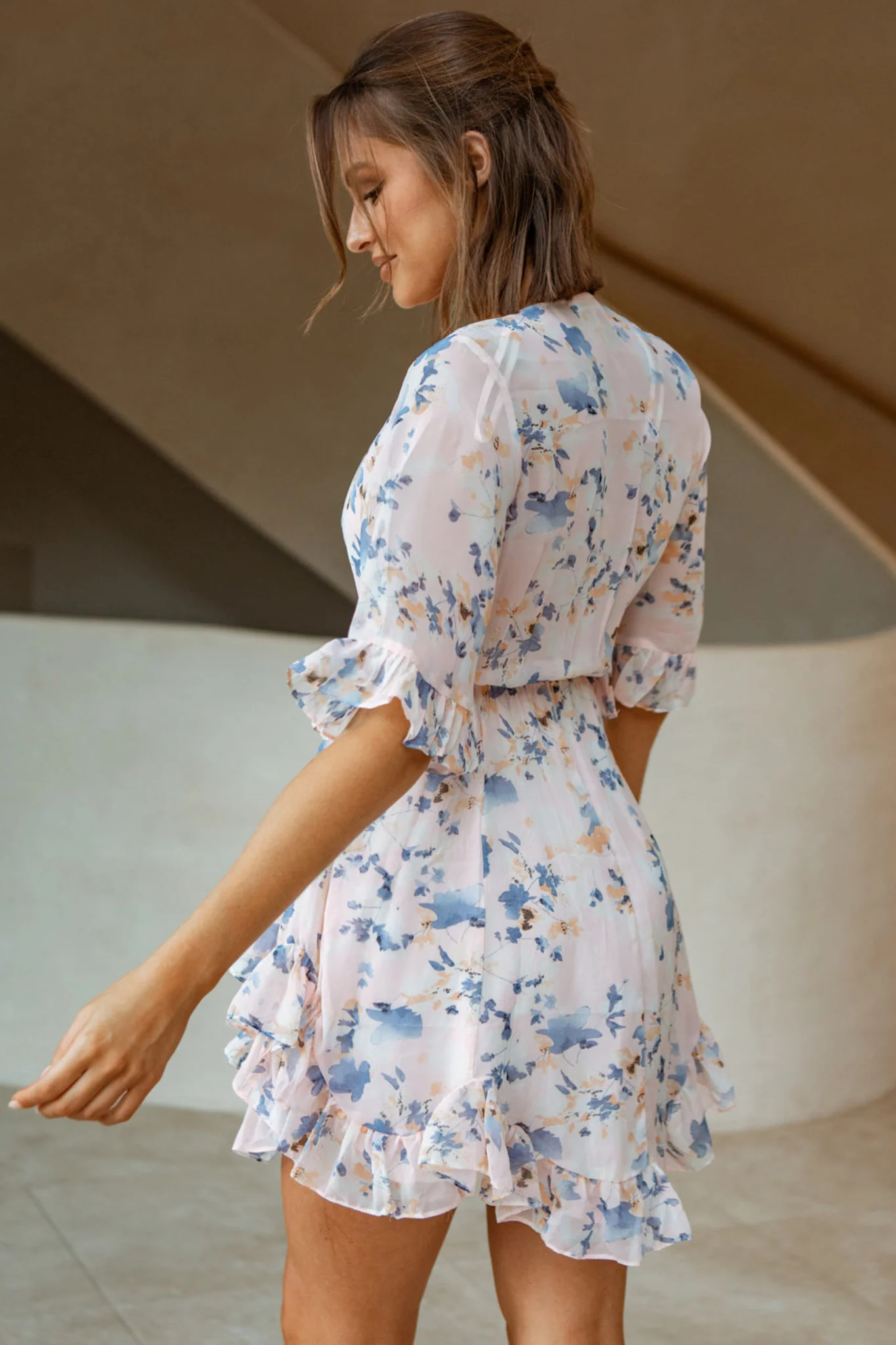 El Cerrito Flared Sleeve Godet Hem Dress Floral Print Pink - Image 7