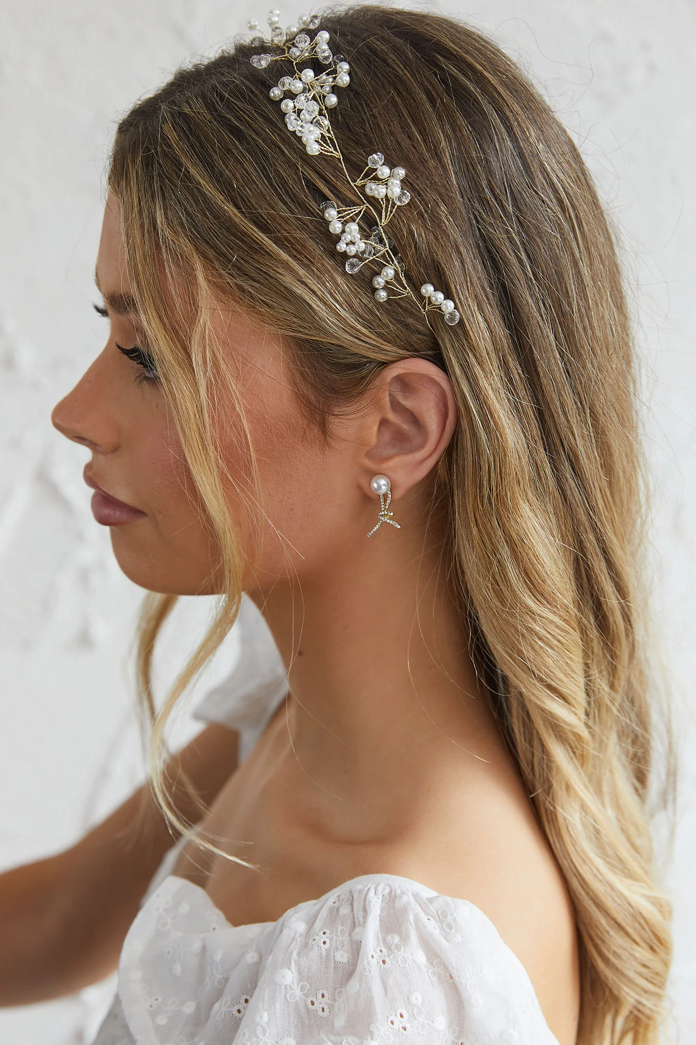 Enchanted Pearl & Crystal Wire Headband Gold - Image 2