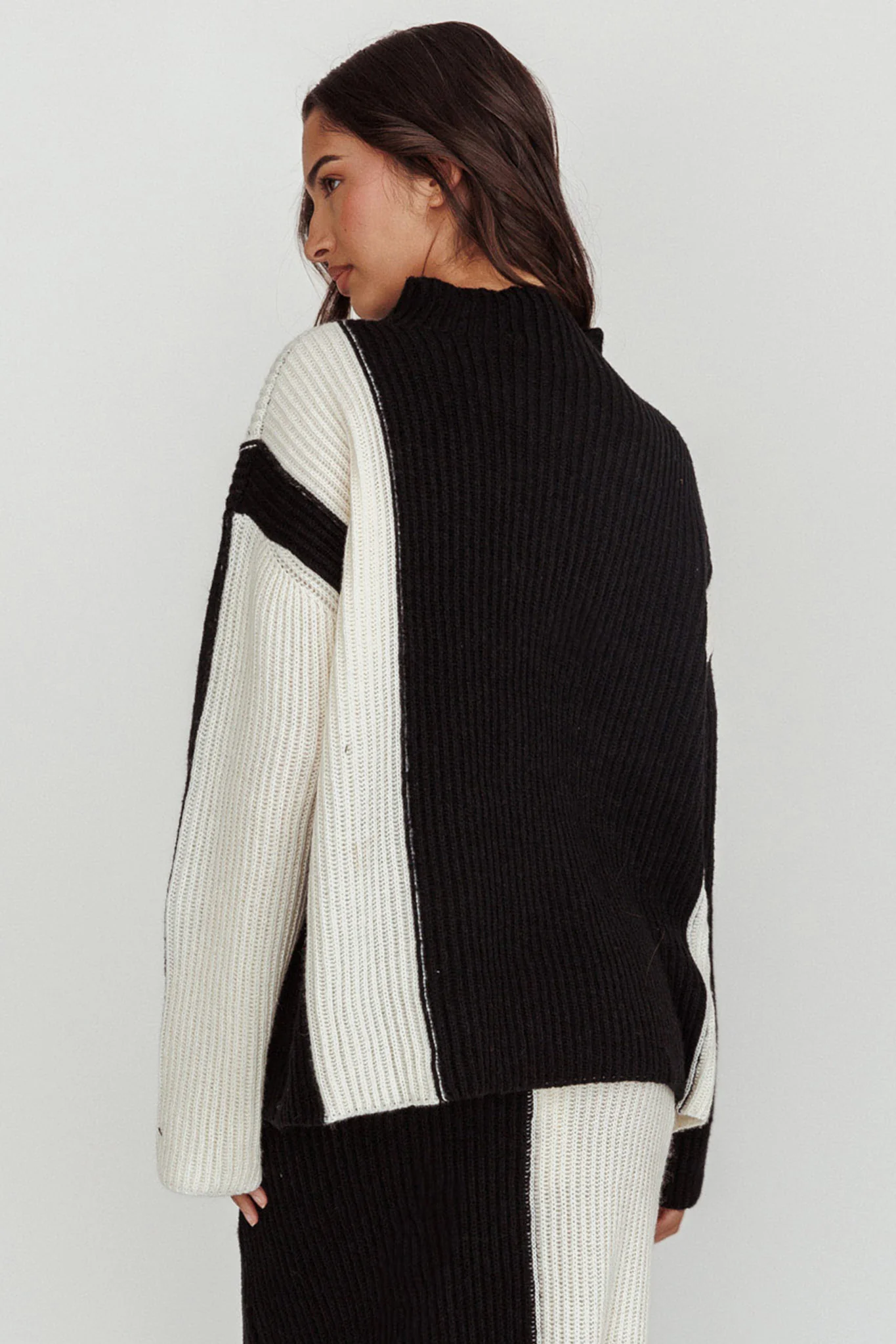 Eos Ribbed Mock Neck Knit Jumper Black Cream - Image 2