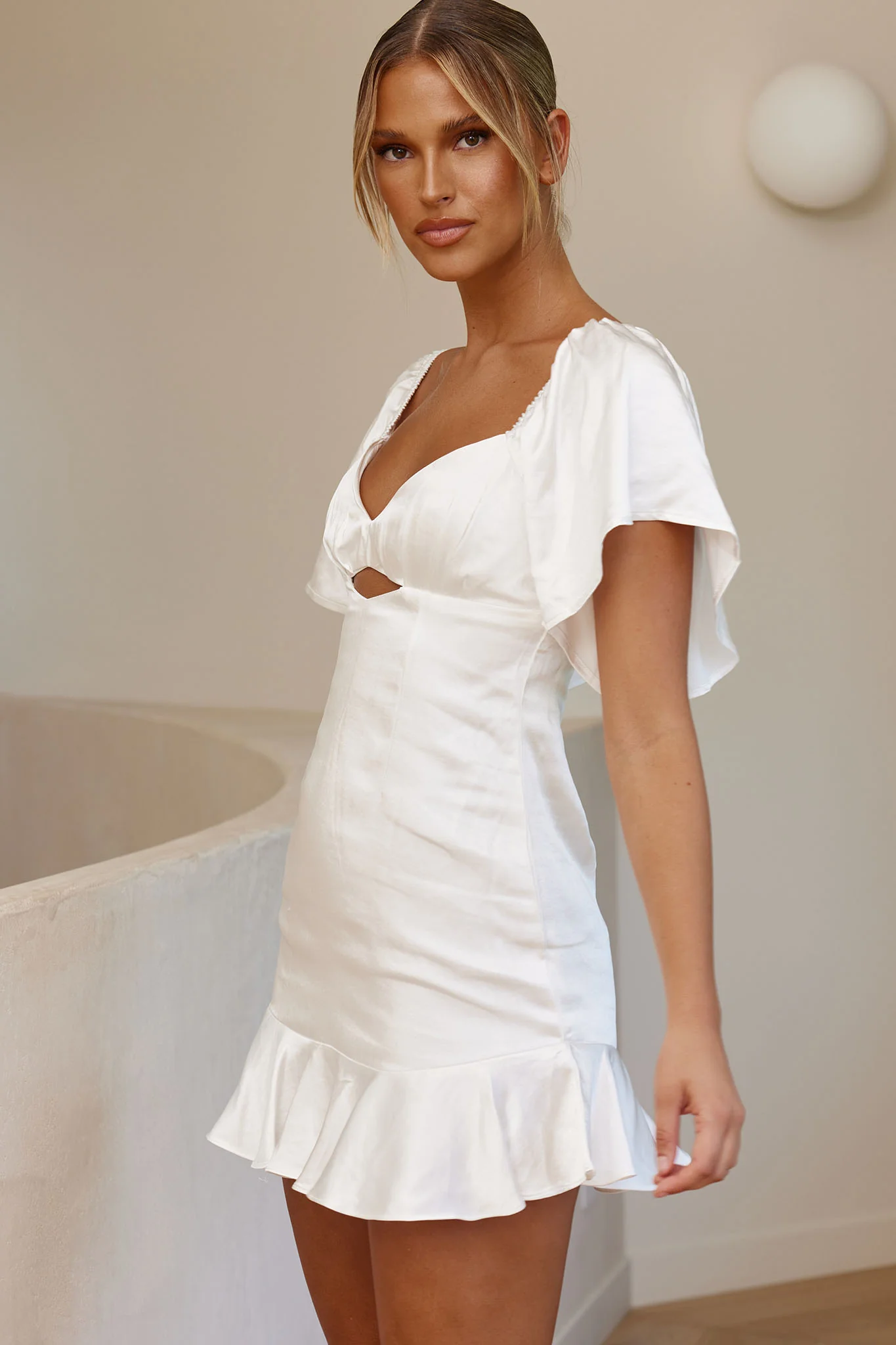 Eyes On You Pleated Bust Angel Sleeve Ruffle Hem Dress White - Image 6