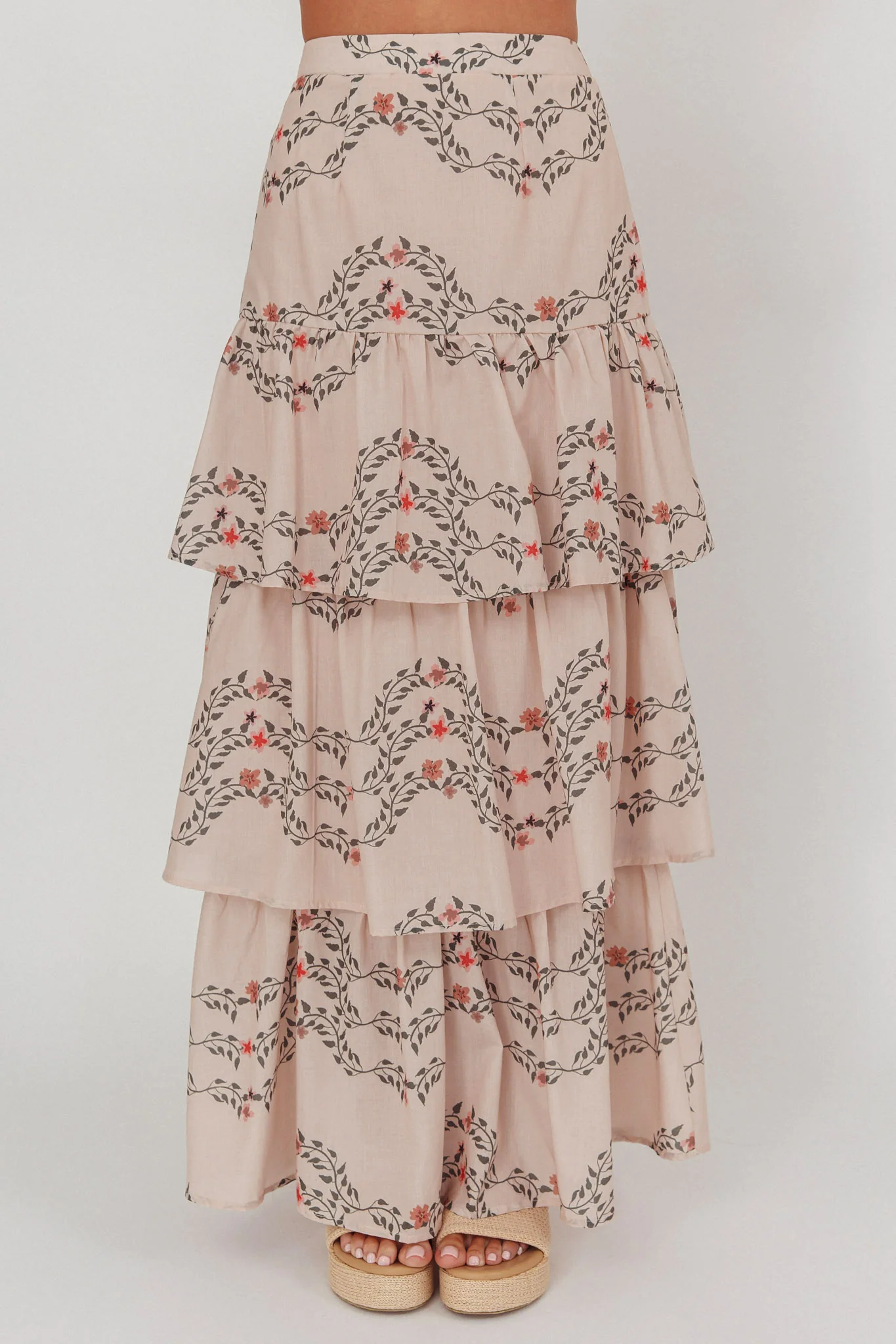 Ezmeralda Tiered Ruffle Maxi Skirt Floral Beige - Image 3