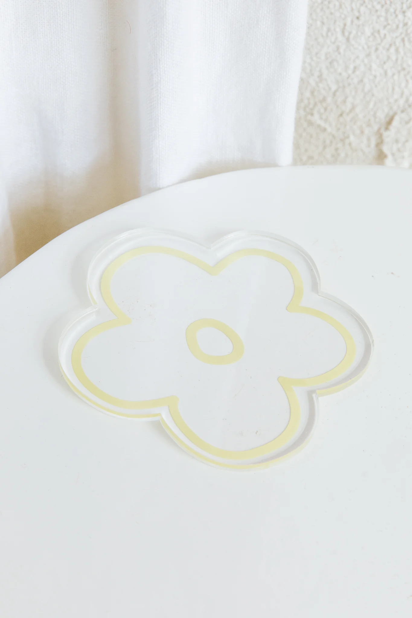 Flower Feeling 4pc Acrylic Coaster Set - Image 7