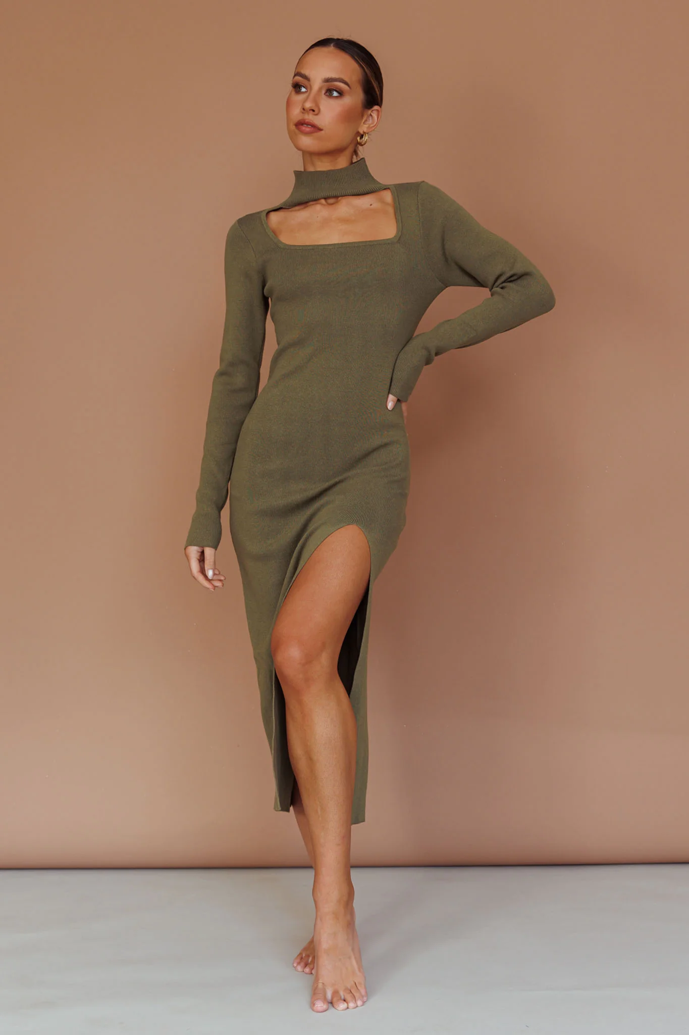 Get Acquainted Cut-Out Bust Midi Dress Olive - Image 3