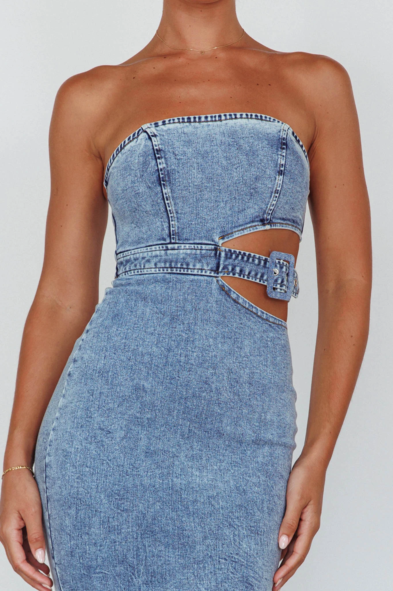 Glisten Cut-Out Buckle Waist Midi Dress Denim Blue - Image 4