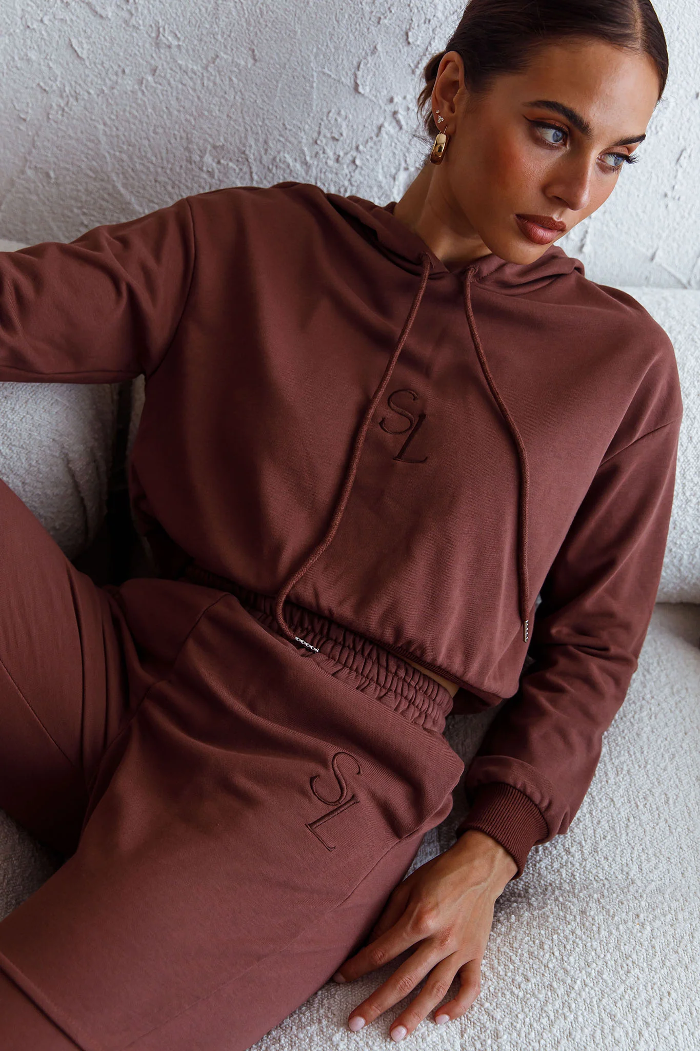 Glow Getter Elasticated Waist Embroidery Logo Jogger Pants Chocolate - Image 4