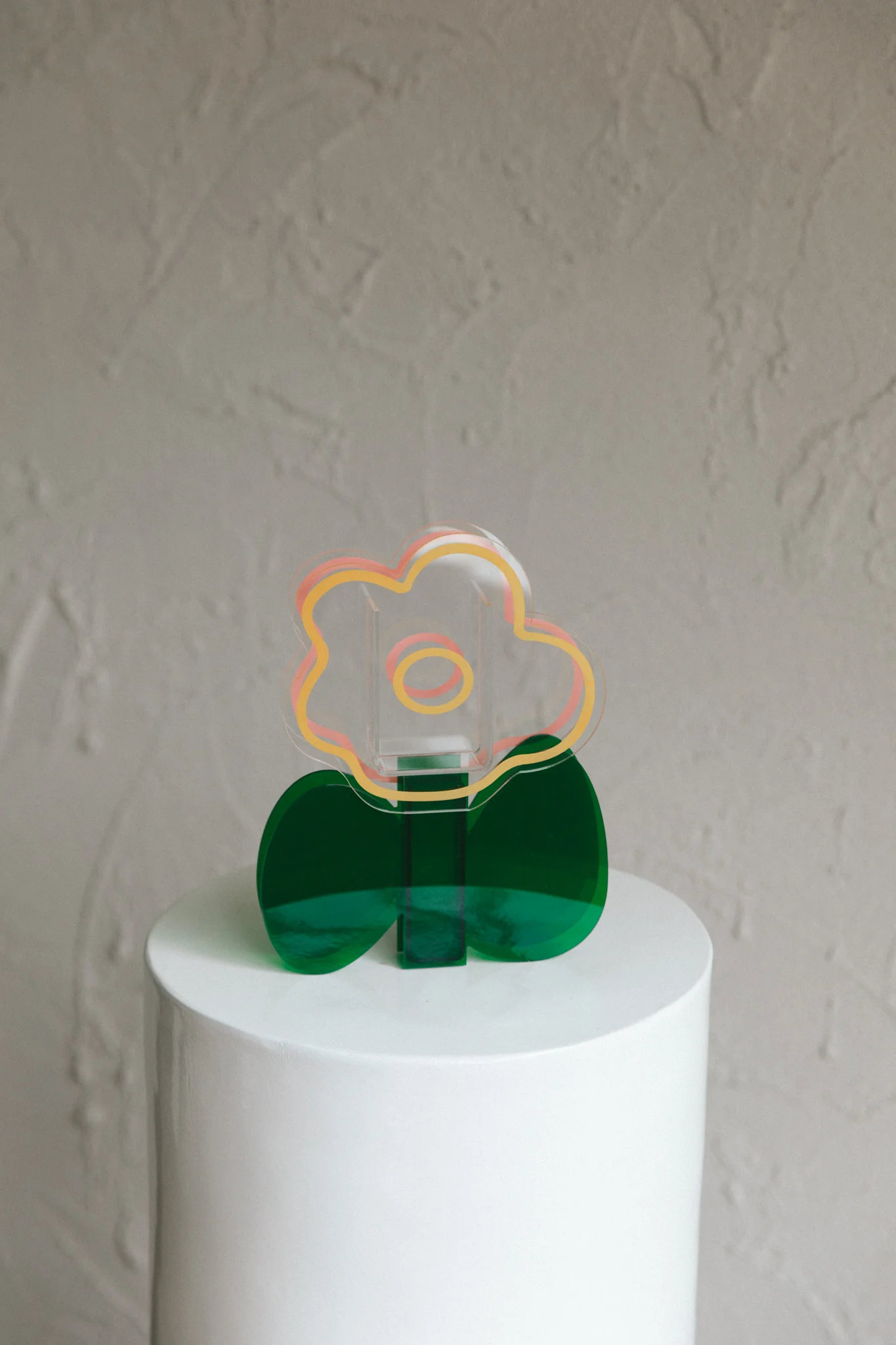 Harlie Eco-friendly Acrylic Vase Green - Image 2