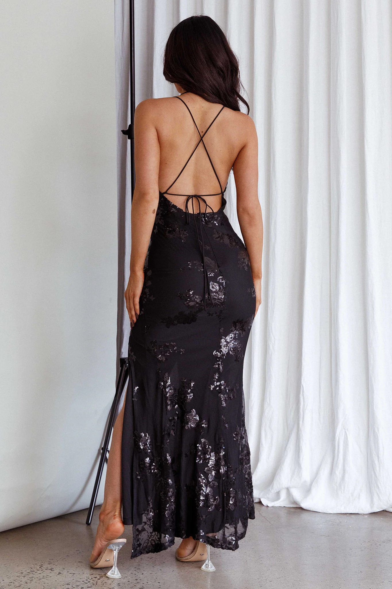 Haylan Sequin Backless Midi Dress Black - Image 2