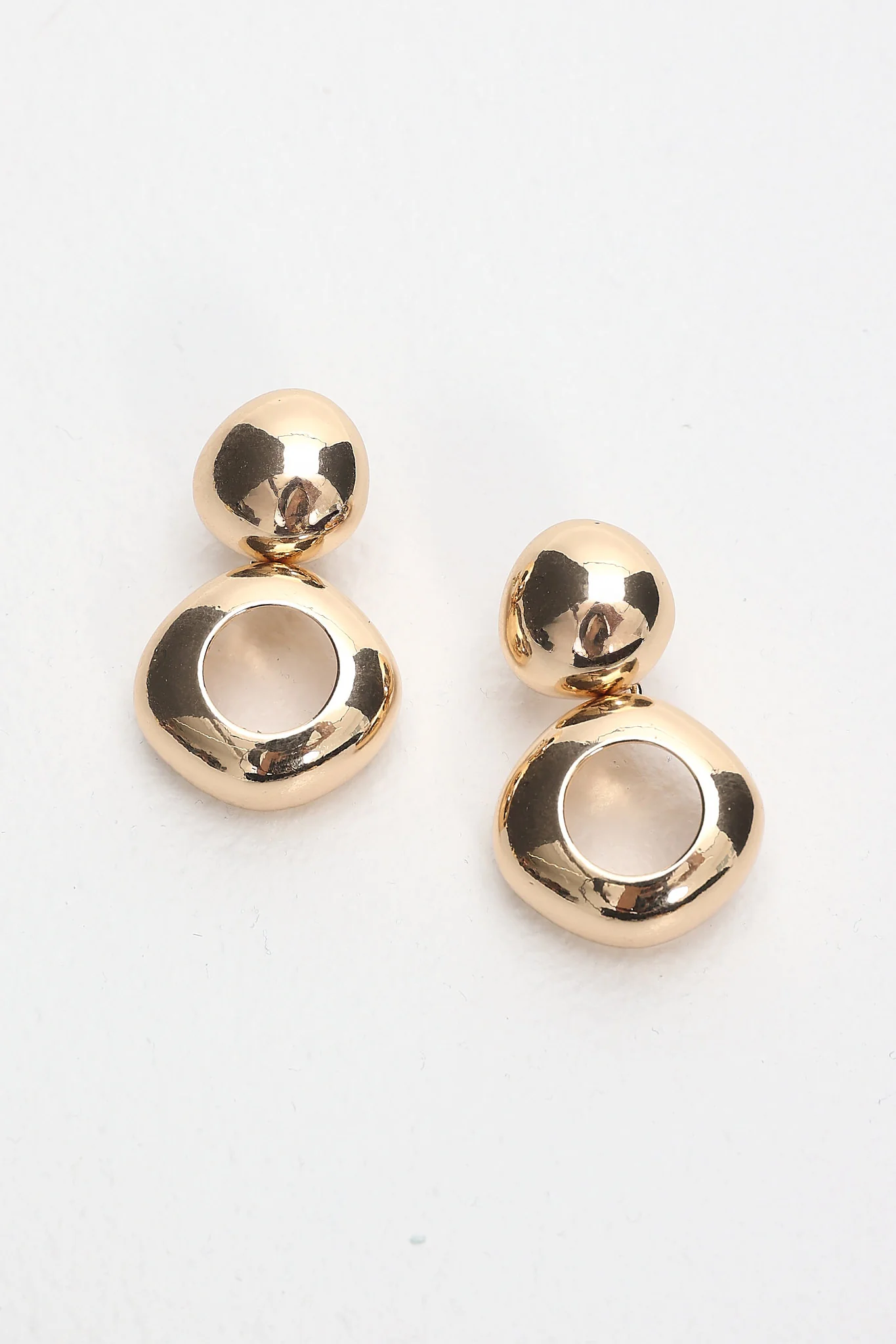 Hilary Drop Earrings Gold