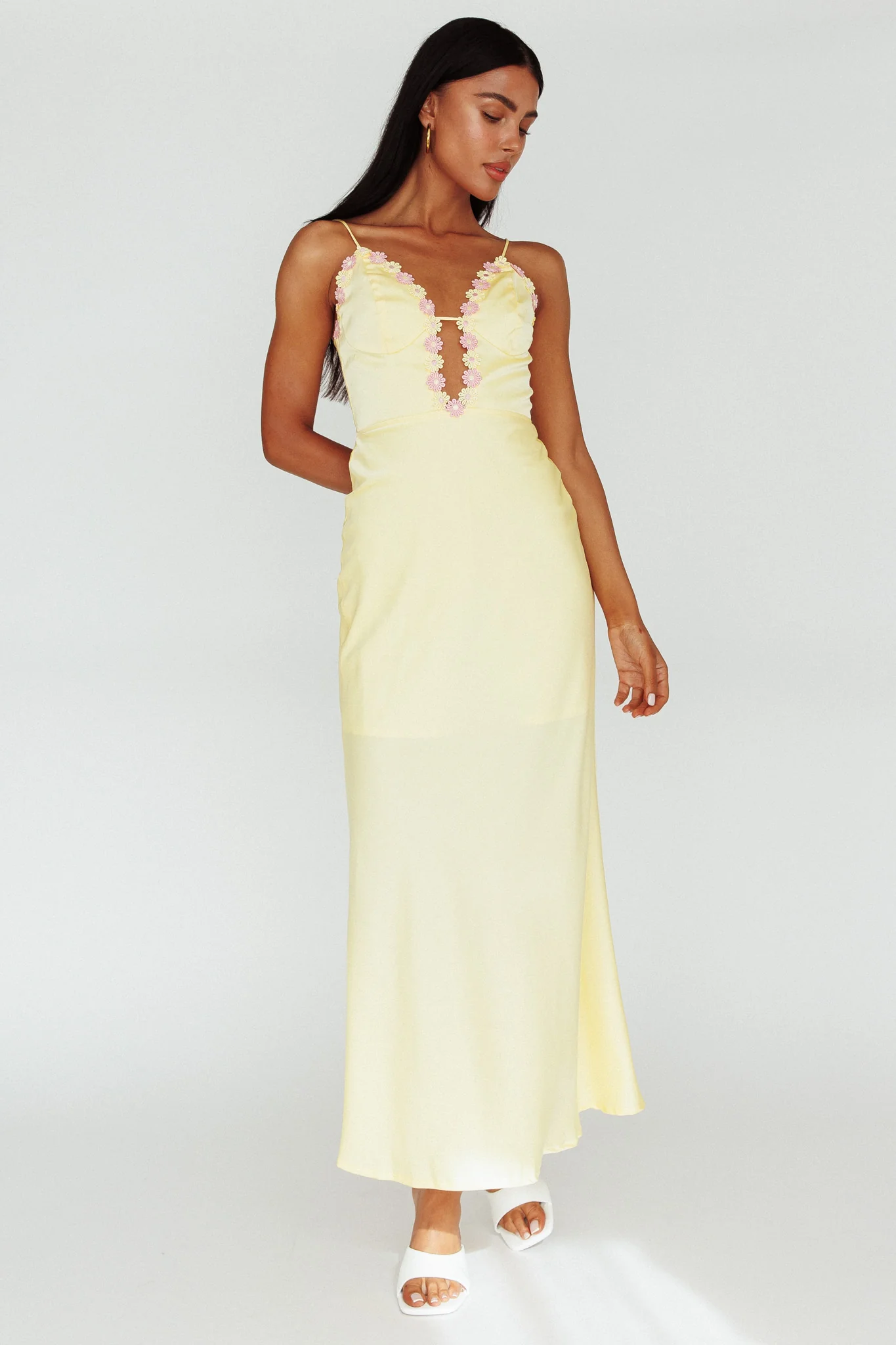 Honeysuckle Floral Neckline Midi Dress Lemon - Image 3