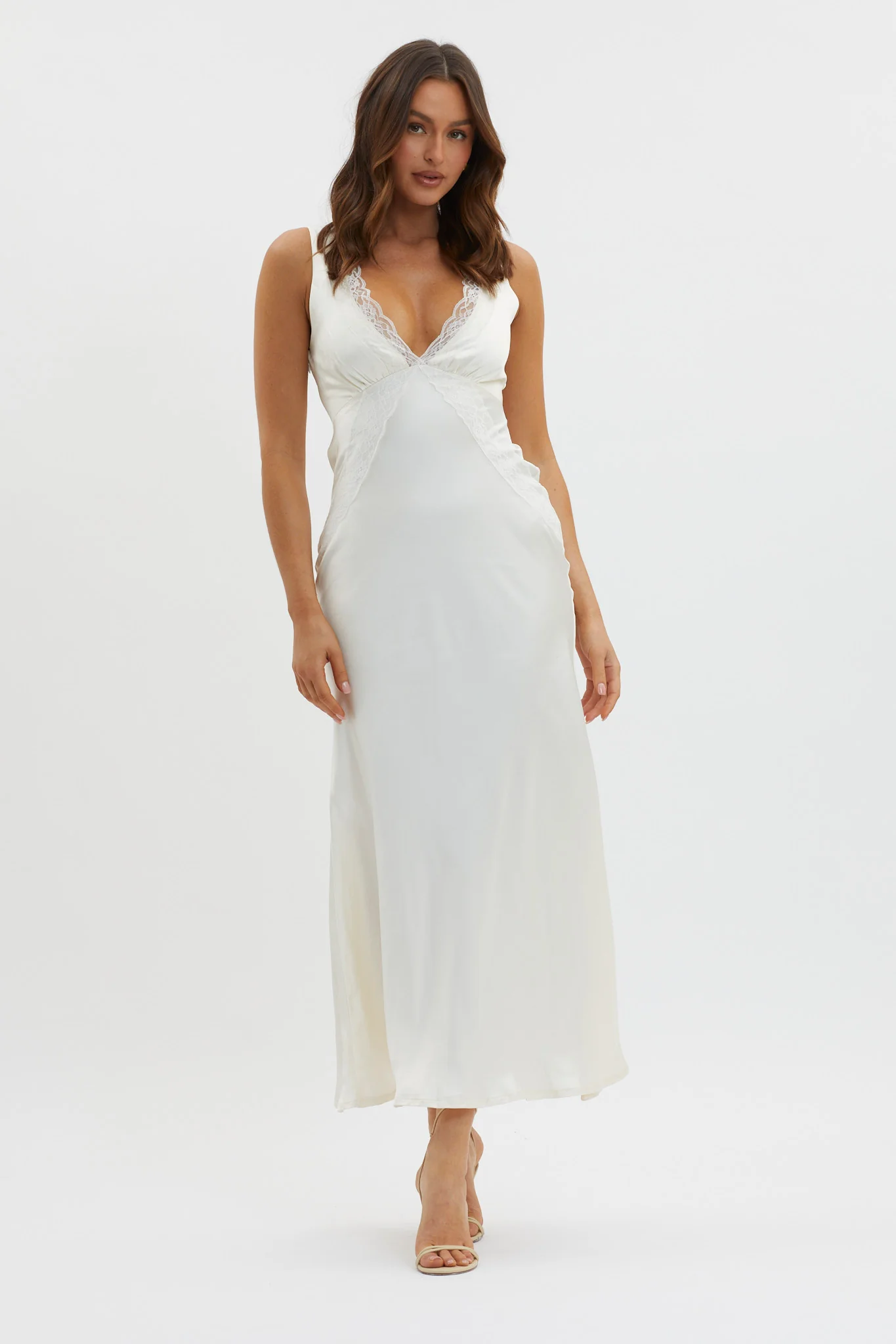 Ivonne Lace Trim V-Neck Maxi Dress Oyster - Image 10