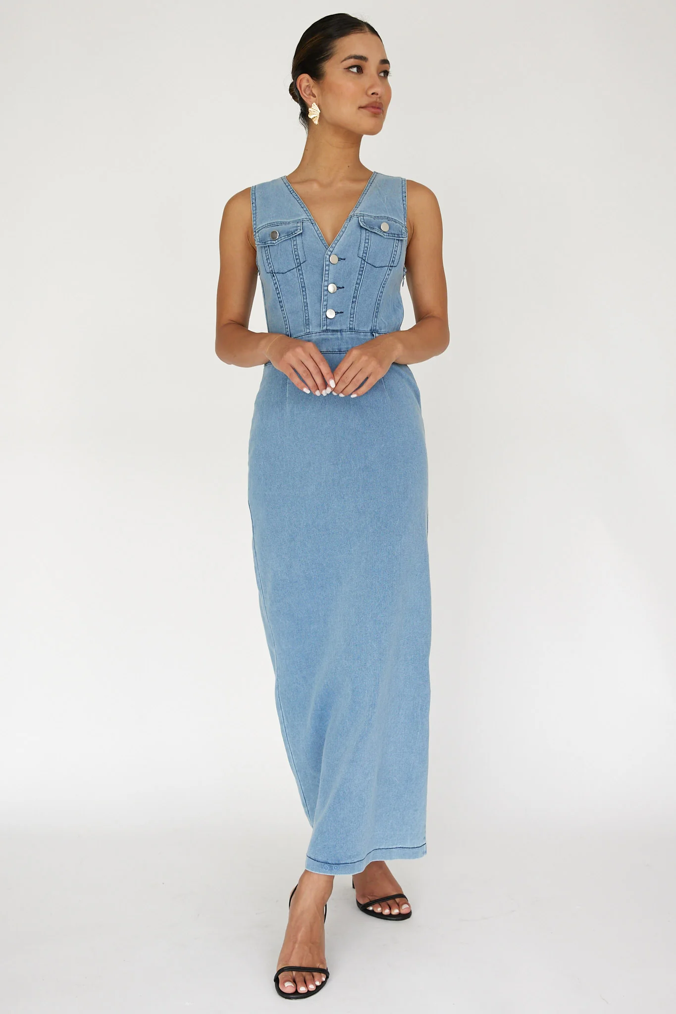 Jazelle Sleeveless Button Front Maxi Dress Denim - Image 3