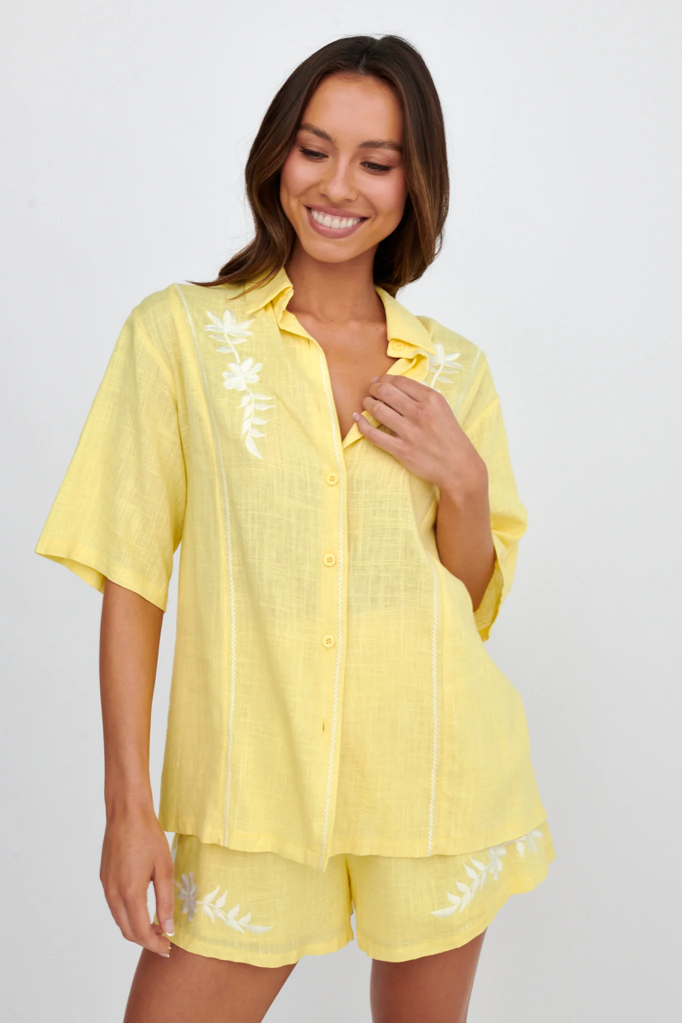 Jeni Embroidered Detail Shirt Yellow - Image 5