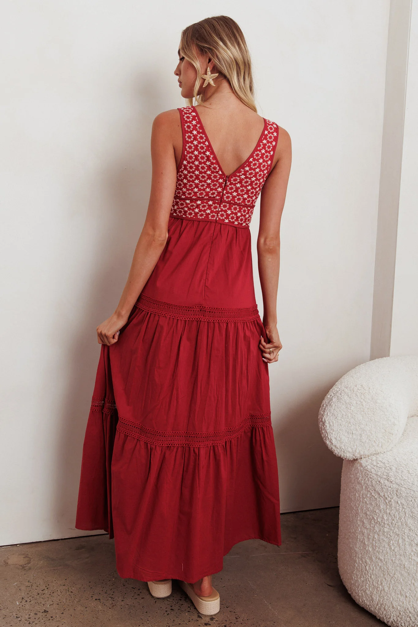 Joycelin V-Neck Eyelet Maxi Dress Red - Image 3