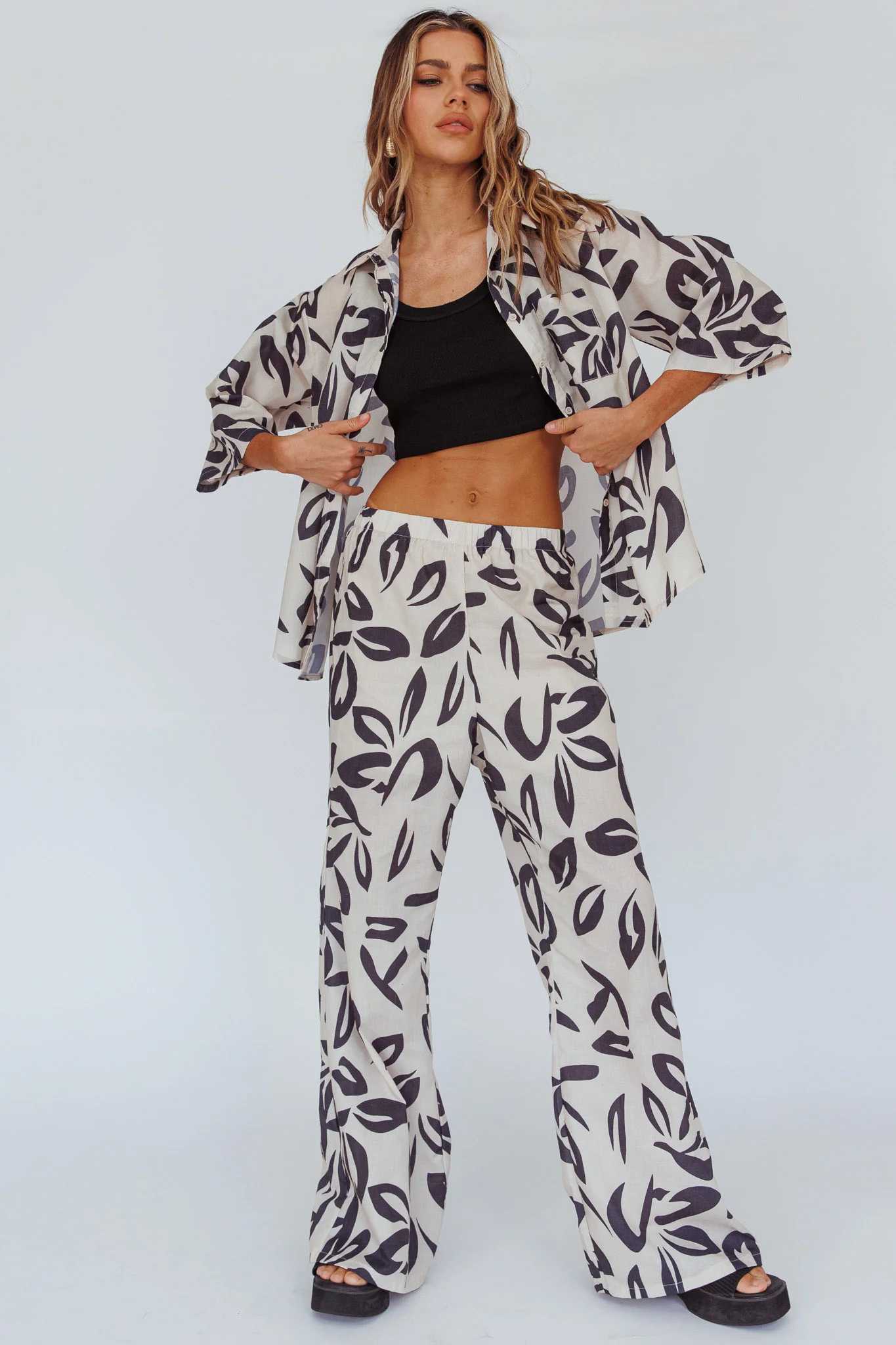 Just A Hunch Button Shirt Leaf Print Beige - Image 3