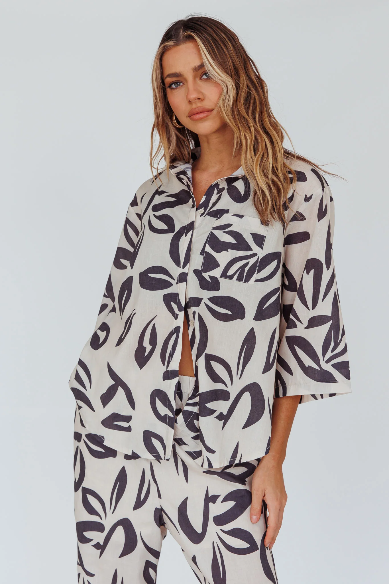 Just A Hunch Button Shirt Leaf Print Beige - Image 5