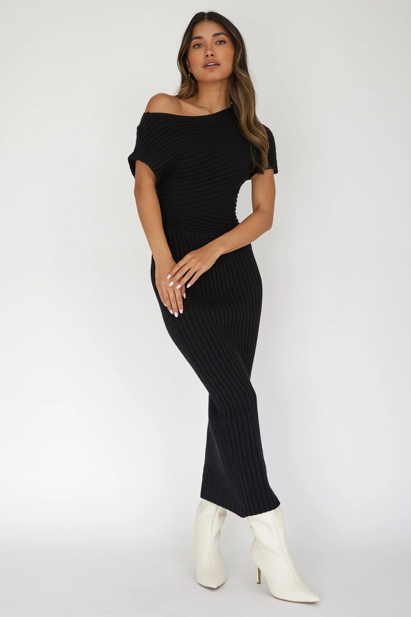 Kaelyn Asymmetric Neck Knit Maxi Dress Black - Image 5