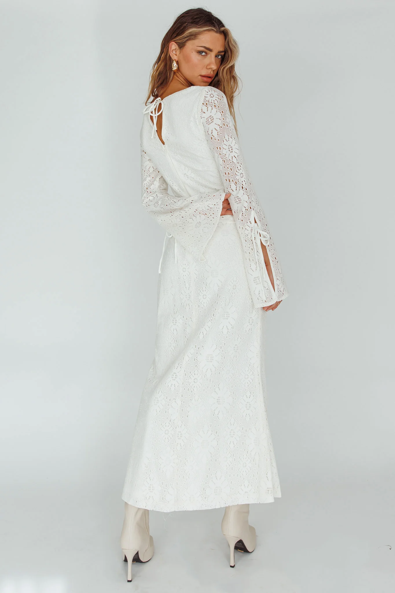 Kalia Long Sleeve Lace Midi Dress Cream - Image 2