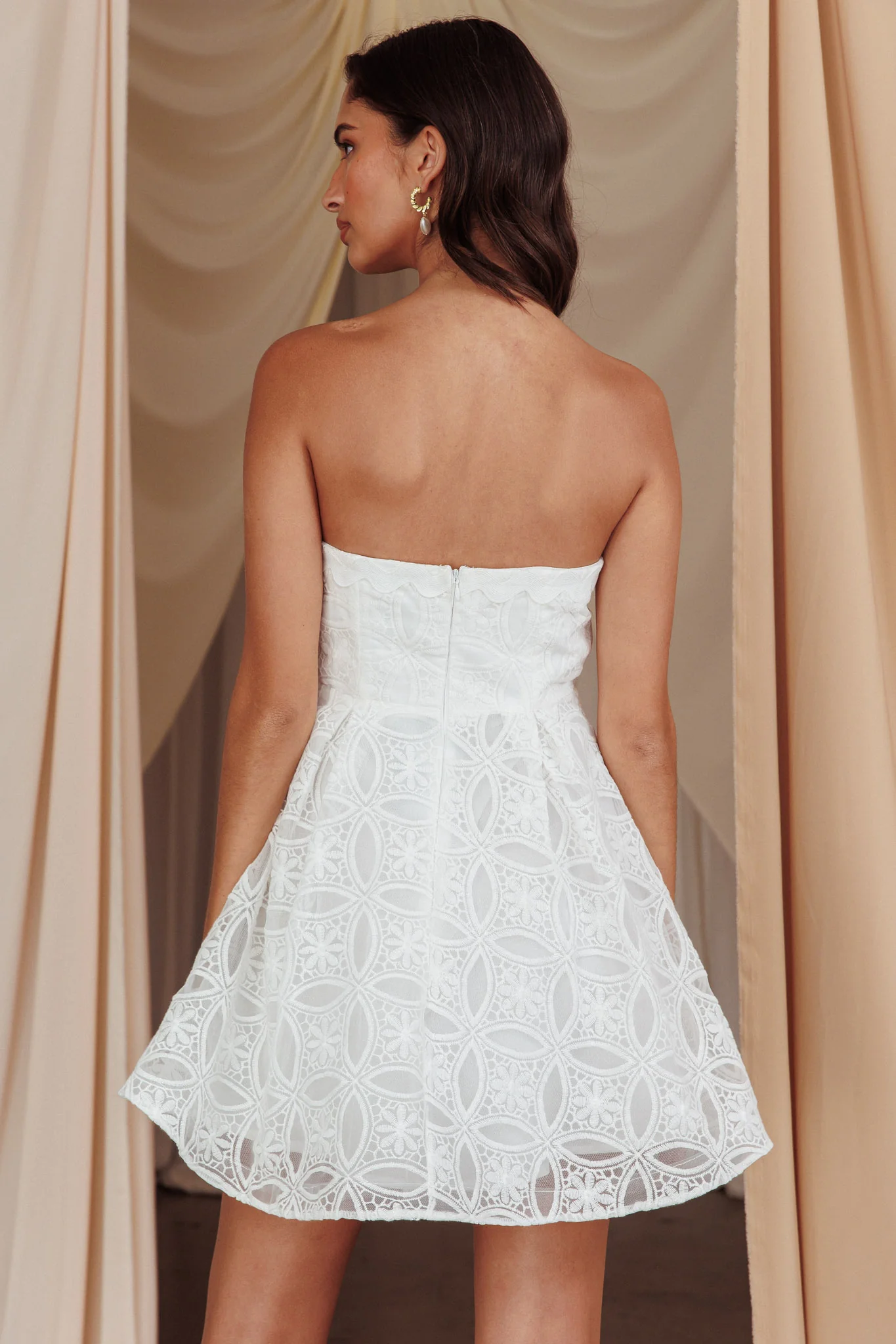 Kesenia Strapless Embroidered Mini Dress White - Image 3