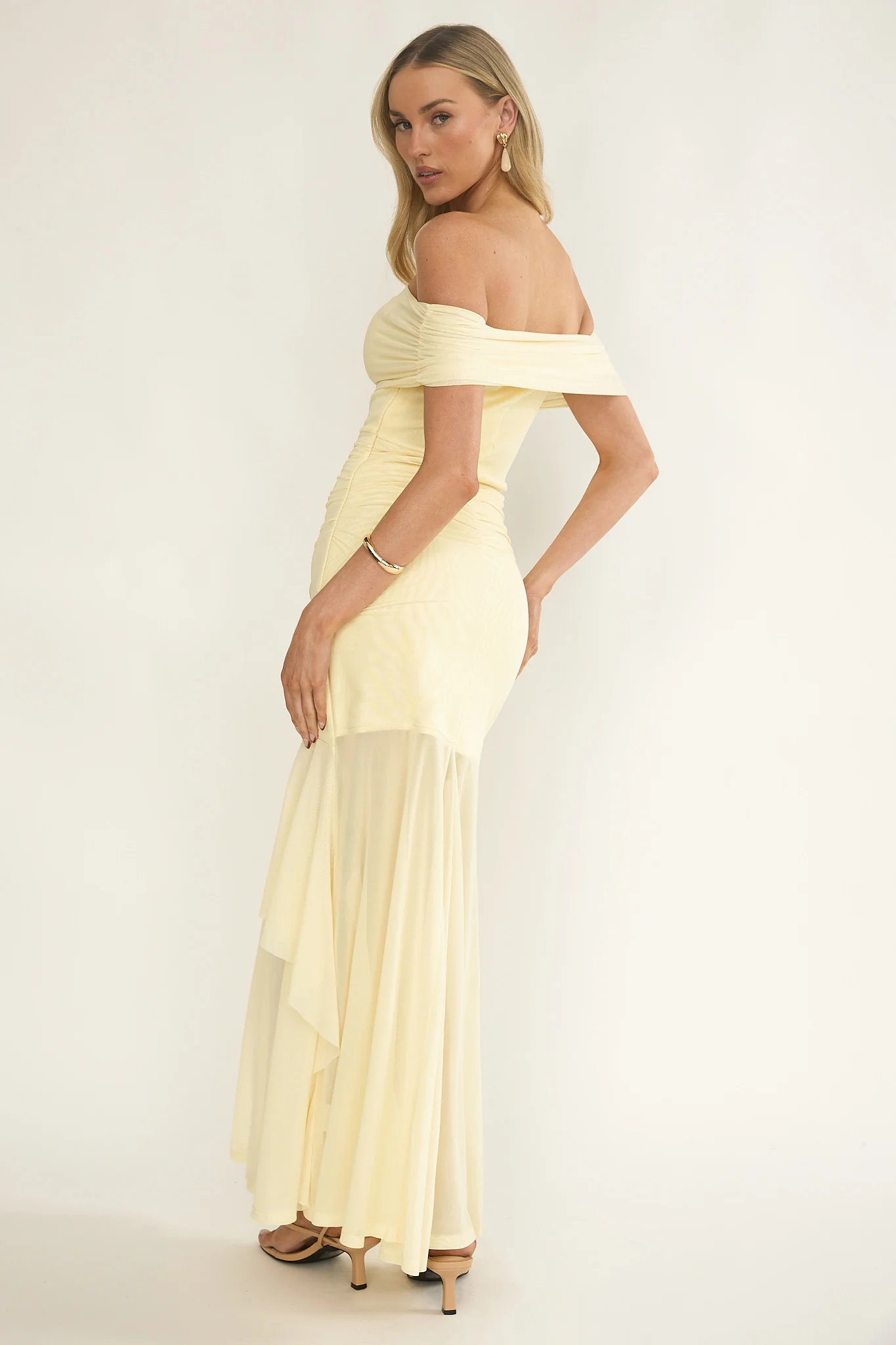 Kiarna Off-Shoulder Mesh Maxi Dress Butter - Image 2