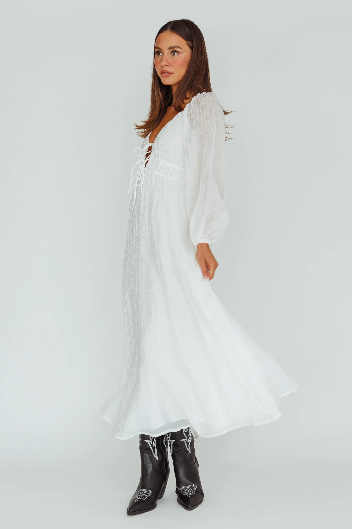 Kylin Balloon Sleeve Tied Bust Maxi Dress White - Image 6