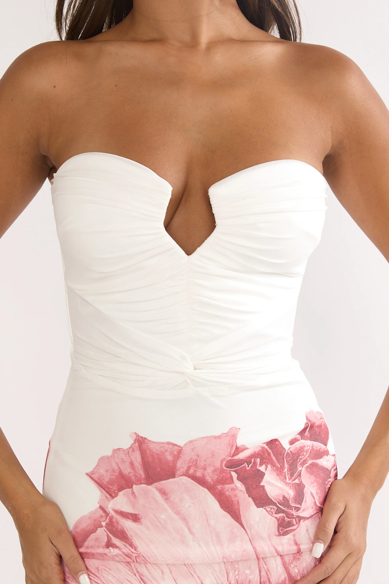 Lahita Strapless Midi Dress Hibiscus Fuchsia - Image 3