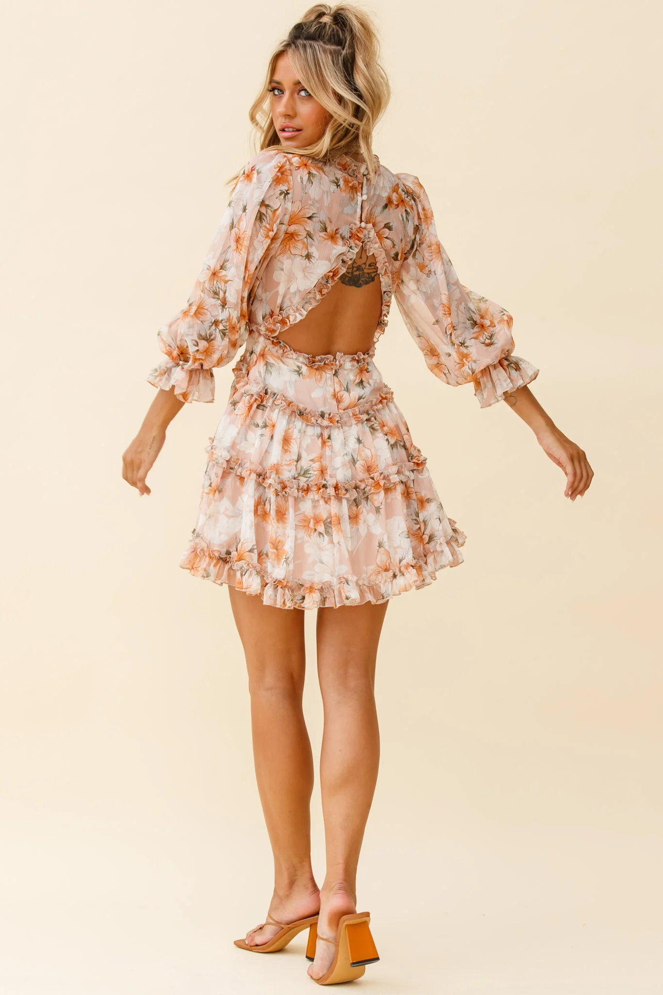 Laney Cutout Back Frill Trim Dress Hibiscus Print Nude - Image 3