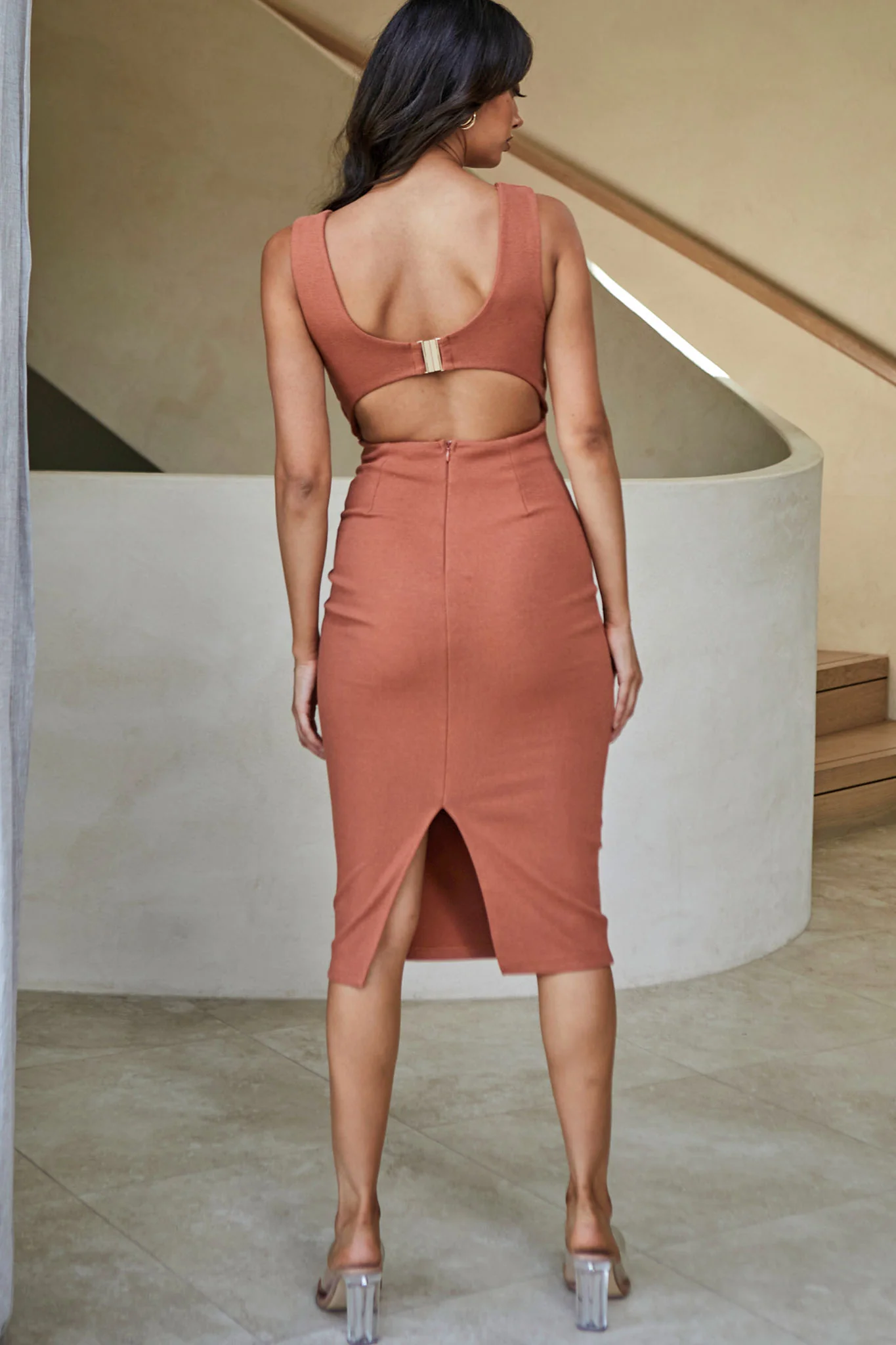 Light My Way Cut-Out Waist Midi Dress Chocolate - Image 2