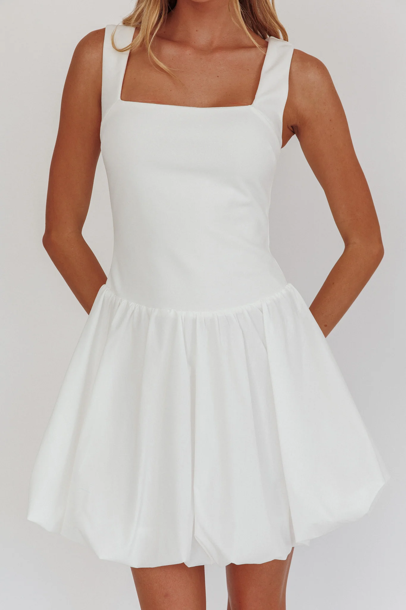Like Art Square Neck Bubble Mini Dress White - Image 4