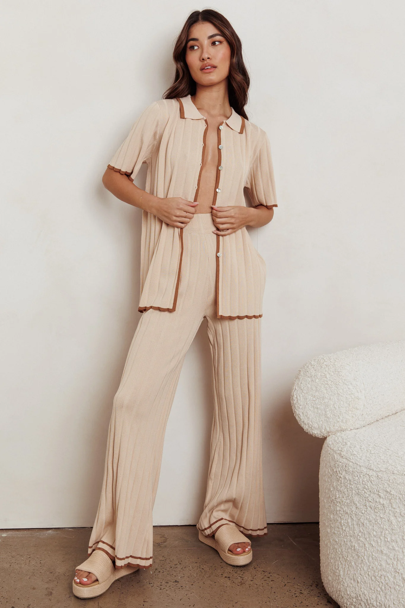 Liloh Contrast Ribbed Wide Leg Pant Beige - Image 6
